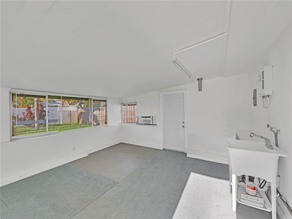 Coral Ridge Isles 45-47 B - Residential
