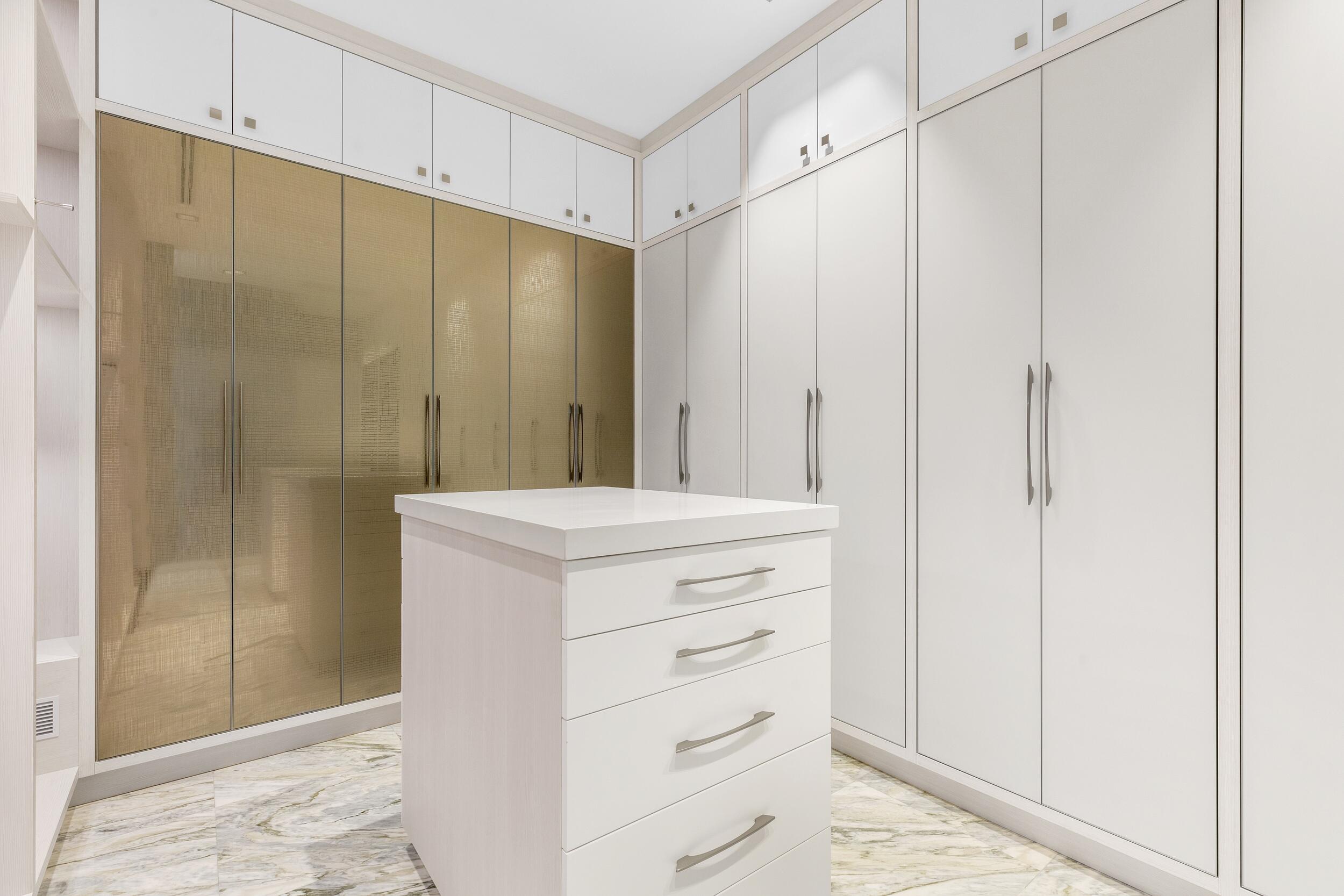 HIGHLAND BEACH - Residential