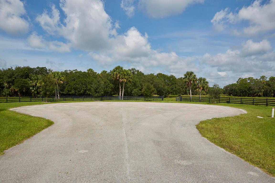 MARTIN COUNTY RANCH COMMUNITY - Land
