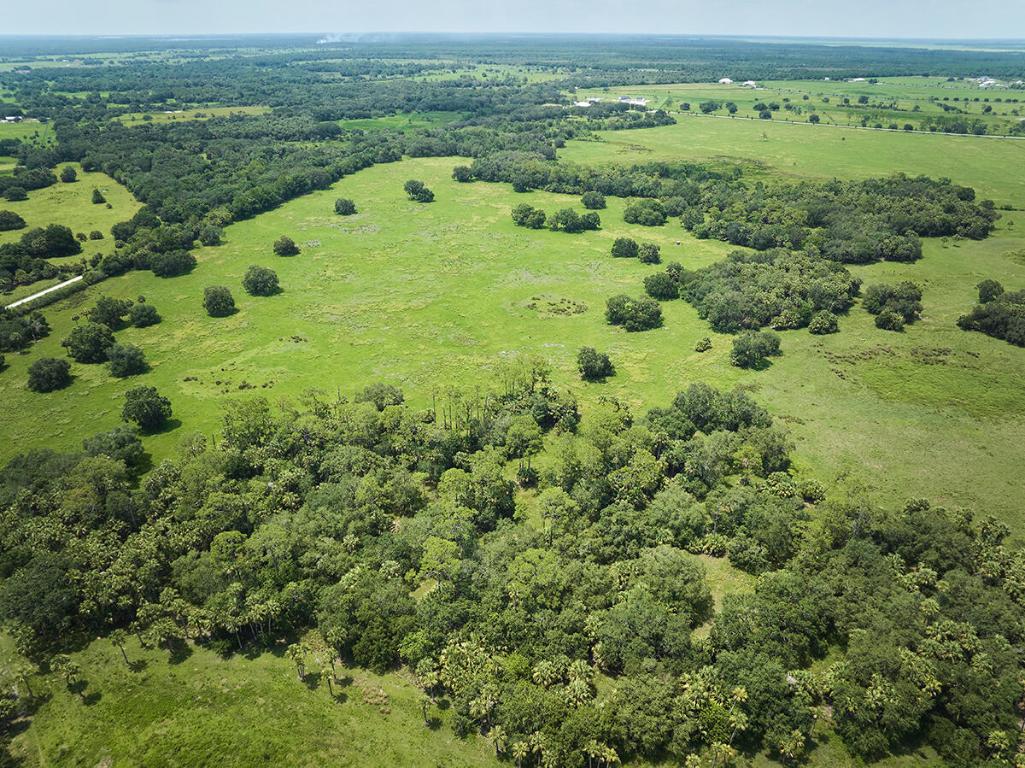 MARTIN COUNTY RANCH COMMUNITY - Land