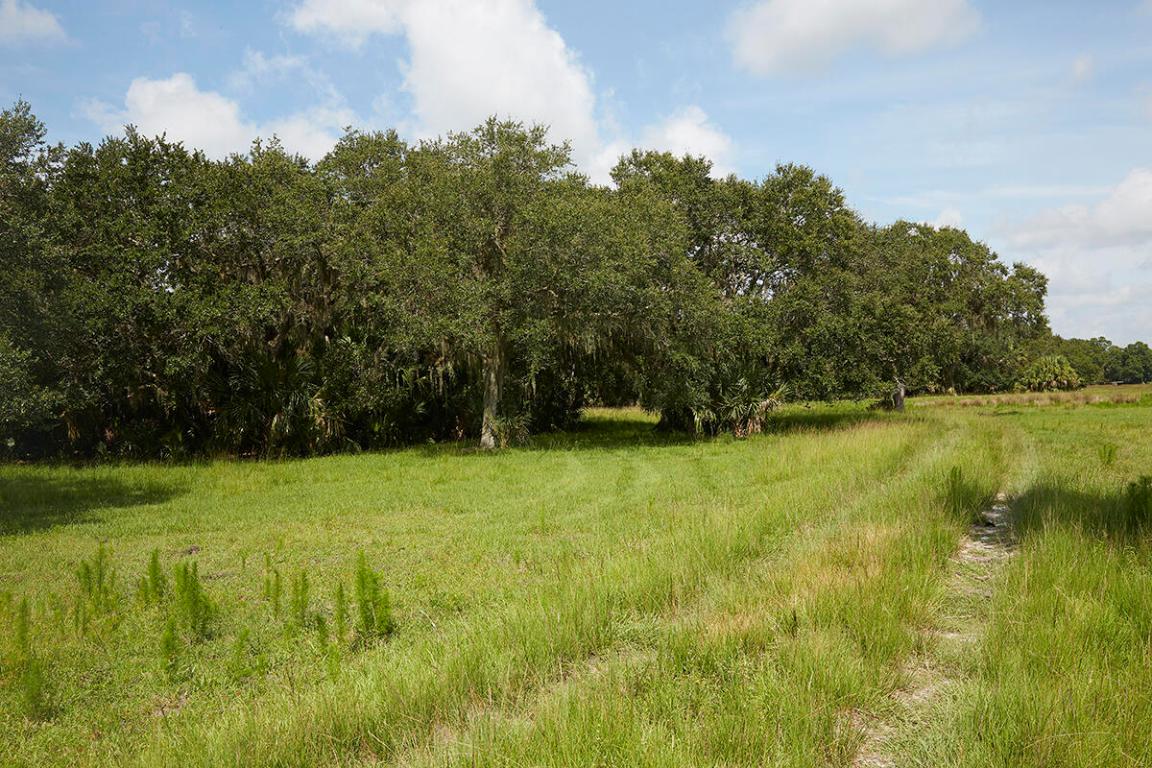MARTIN COUNTY RANCH COMMUNITY - Land