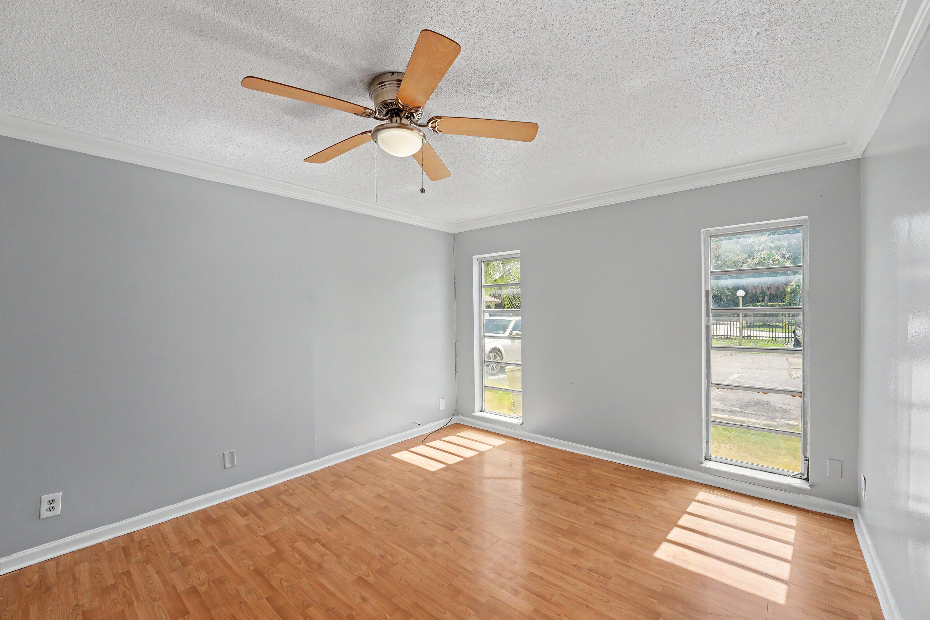 TOWN SQUARE CONDO - Residential
