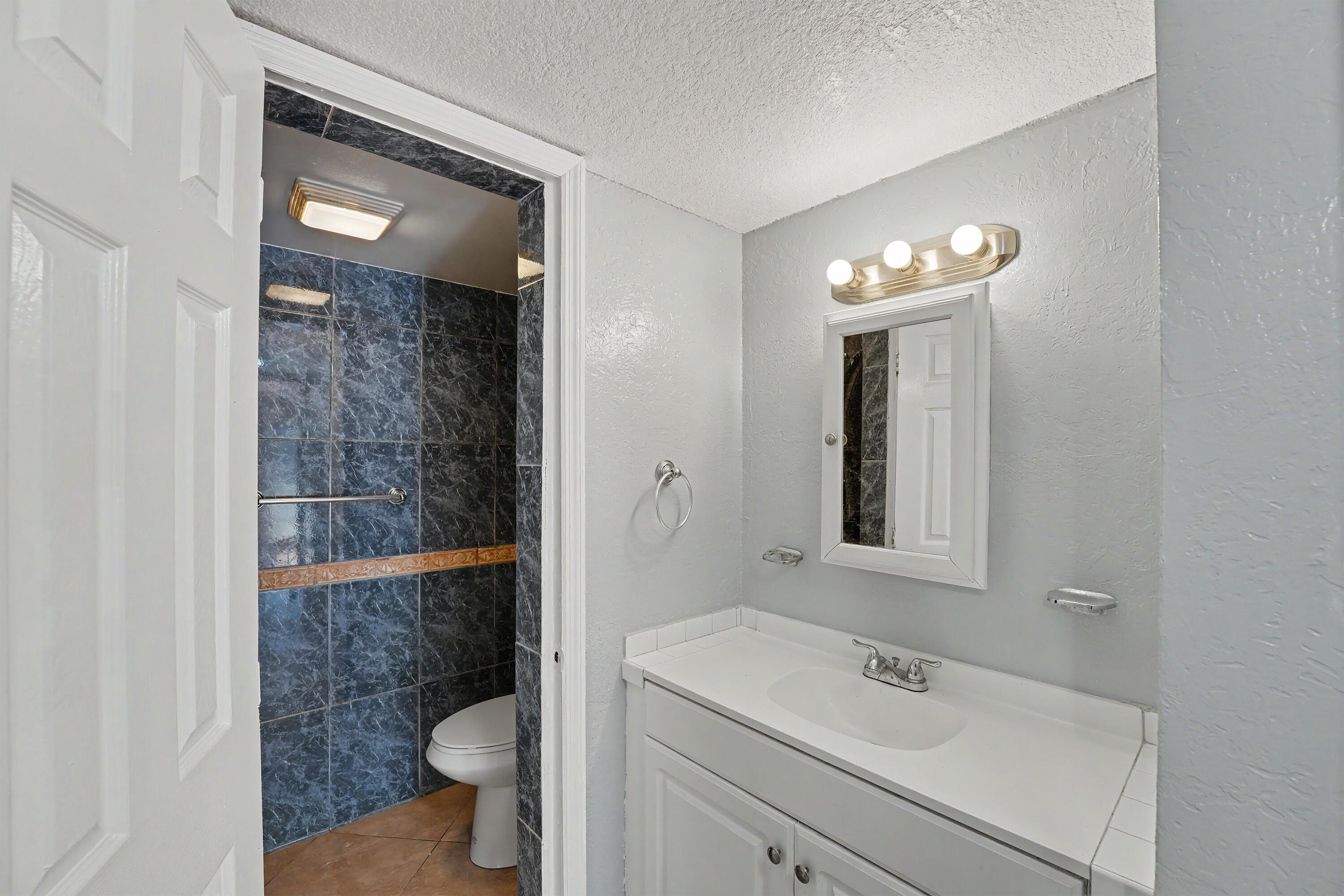 TOWN SQUARE CONDO - Residential