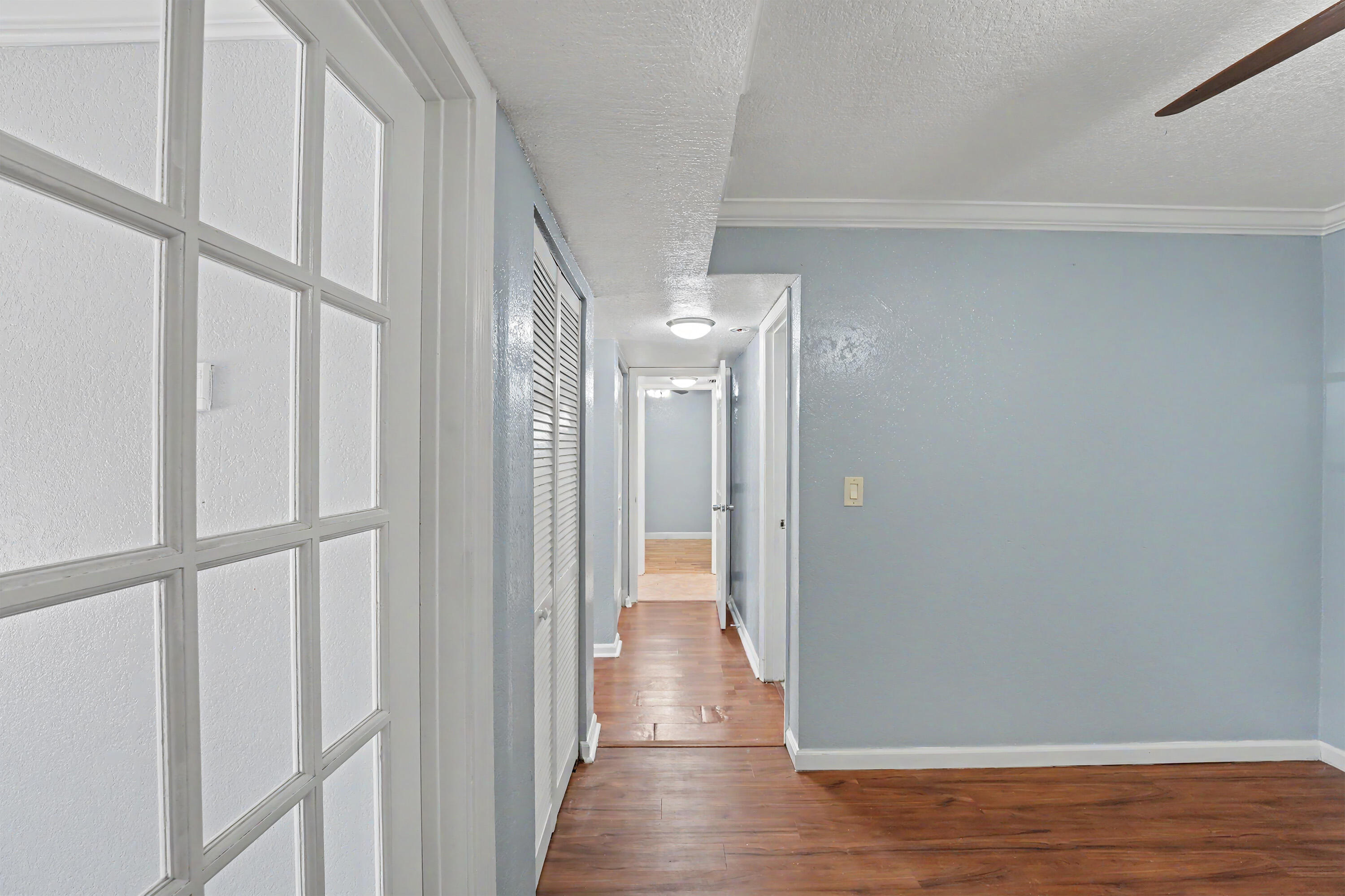 TOWN SQUARE CONDO - Residential
