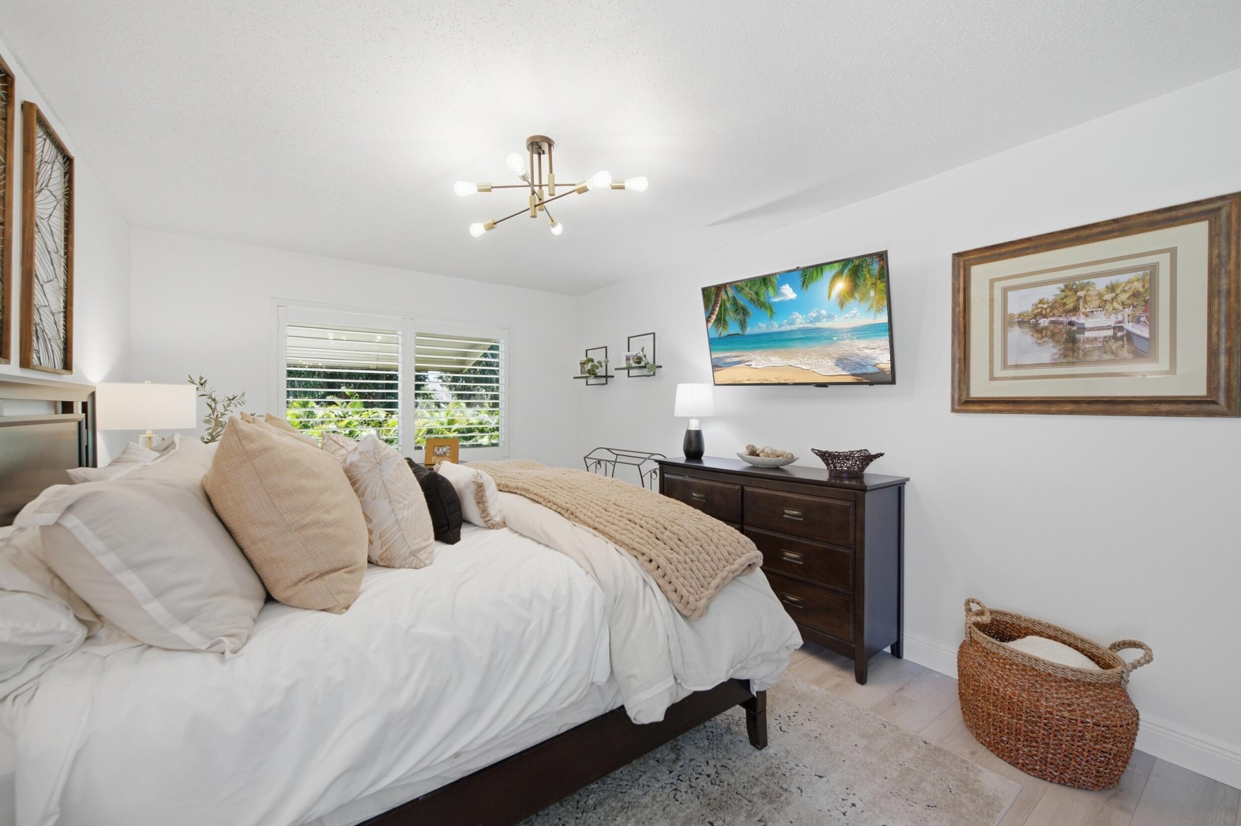 HIGH POINT OF DELRAY SEC 4 - Residential