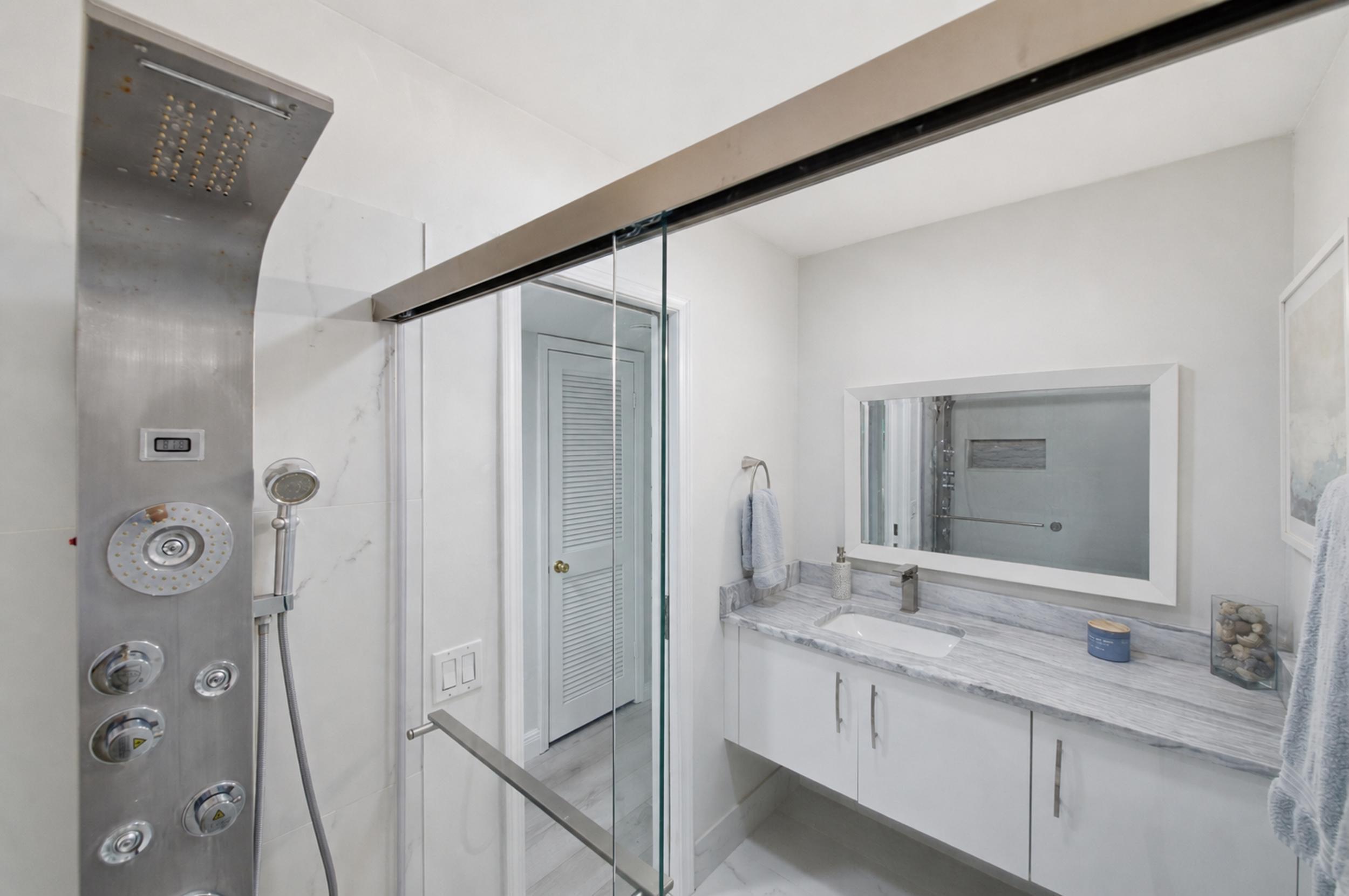 HIGH POINT OF DELRAY SEC 4 - Residential