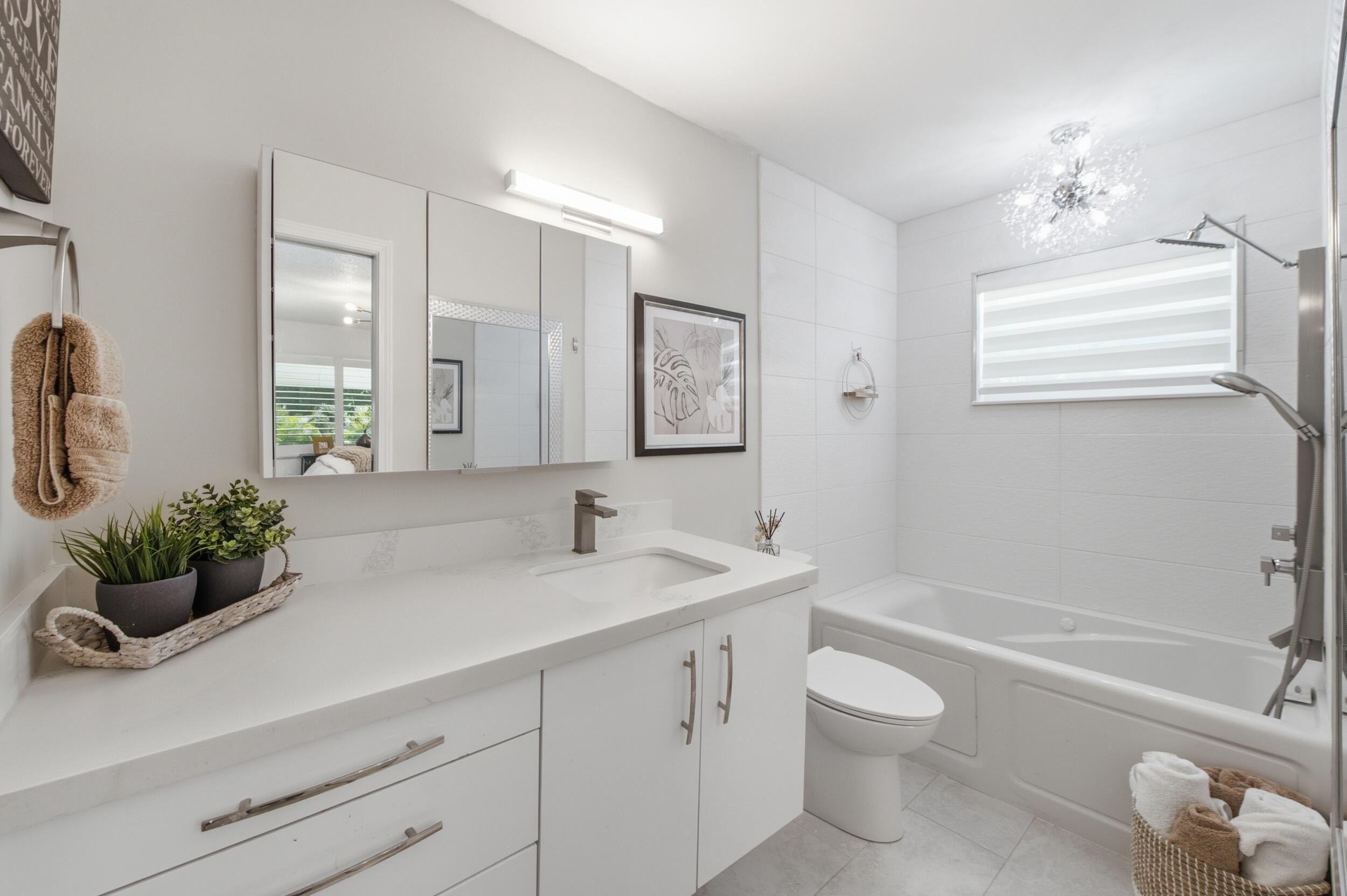 HIGH POINT OF DELRAY SEC 4 - Residential