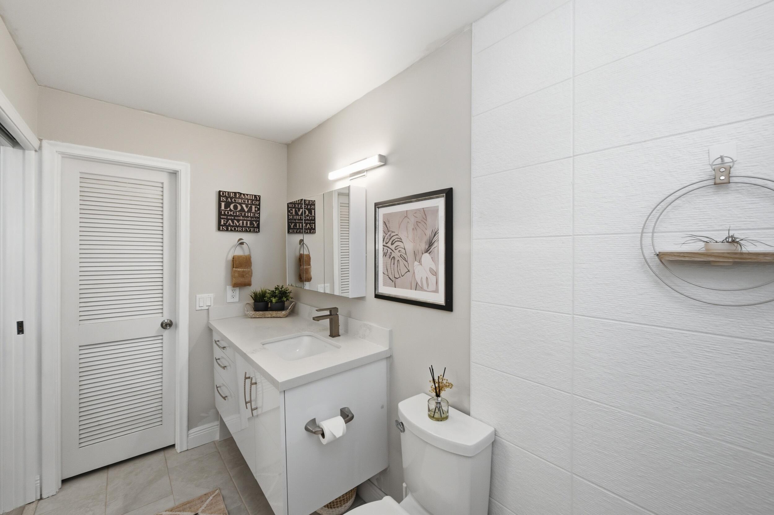 HIGH POINT OF DELRAY SEC 4 - Residential