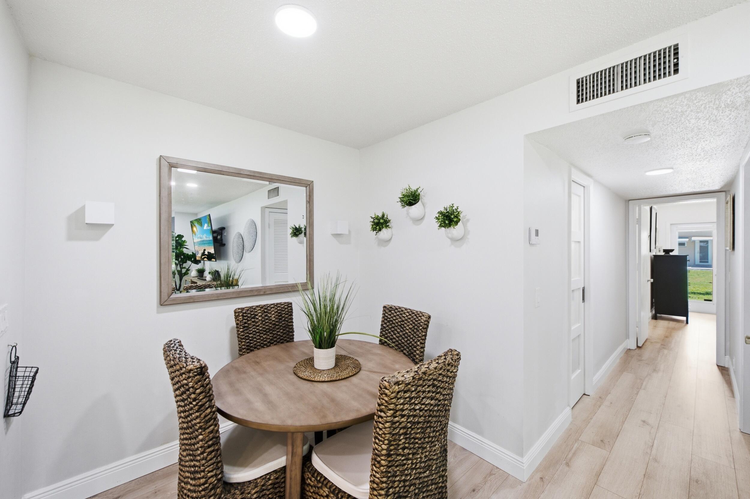 HIGH POINT OF DELRAY SEC 4 - Residential