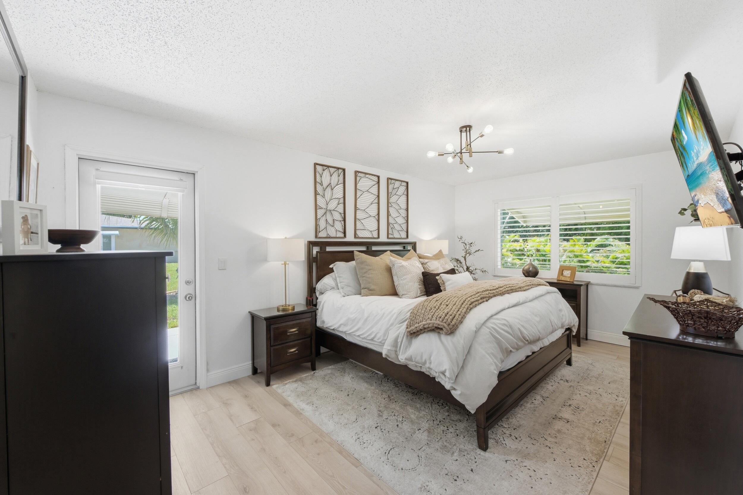 HIGH POINT OF DELRAY SEC 4 - Residential
