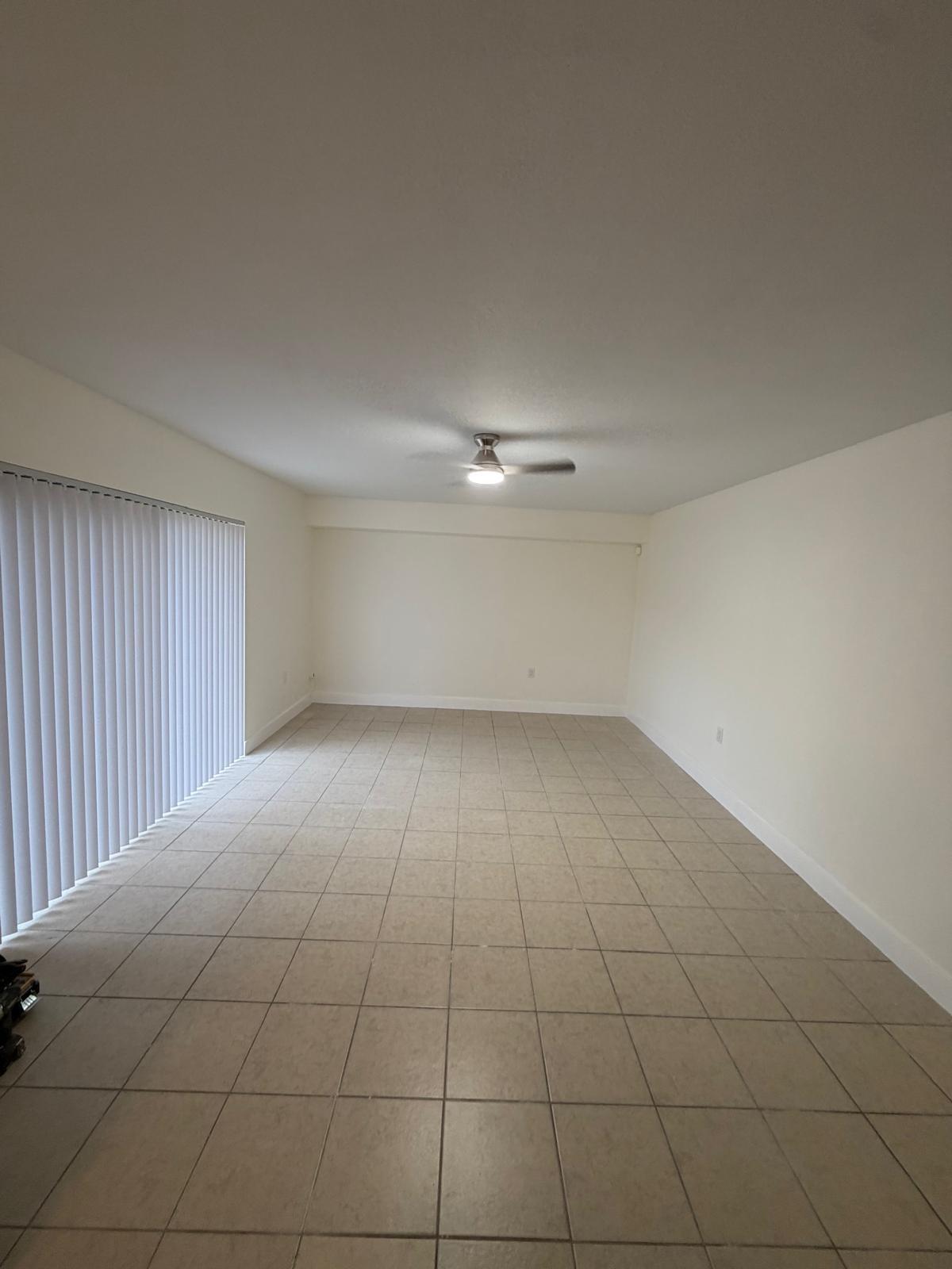 WATERSIDE LUXURY TOWNHOMES CONDO - Residential Lease