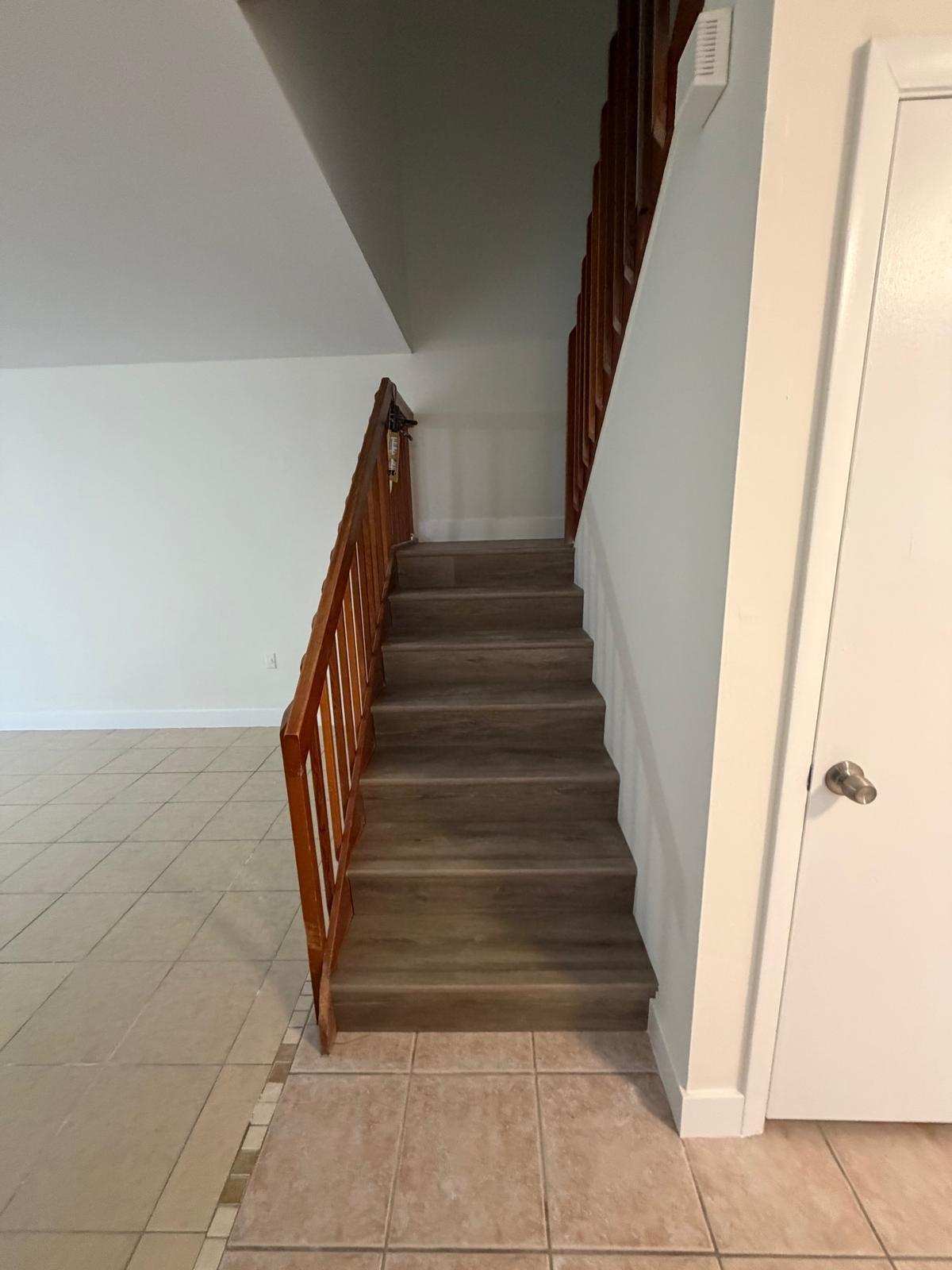 WATERSIDE LUXURY TOWNHOMES CONDO - Residential Lease