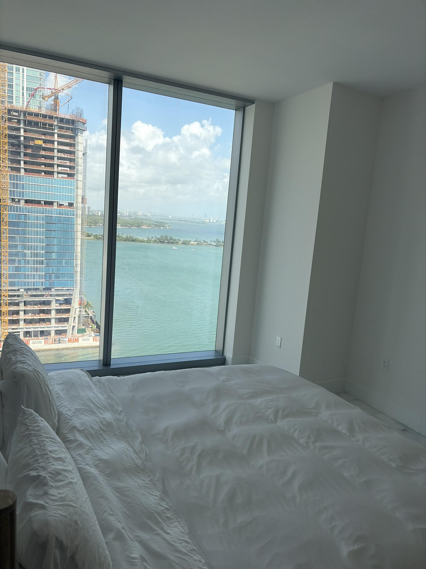 700 Edgewater - Residential