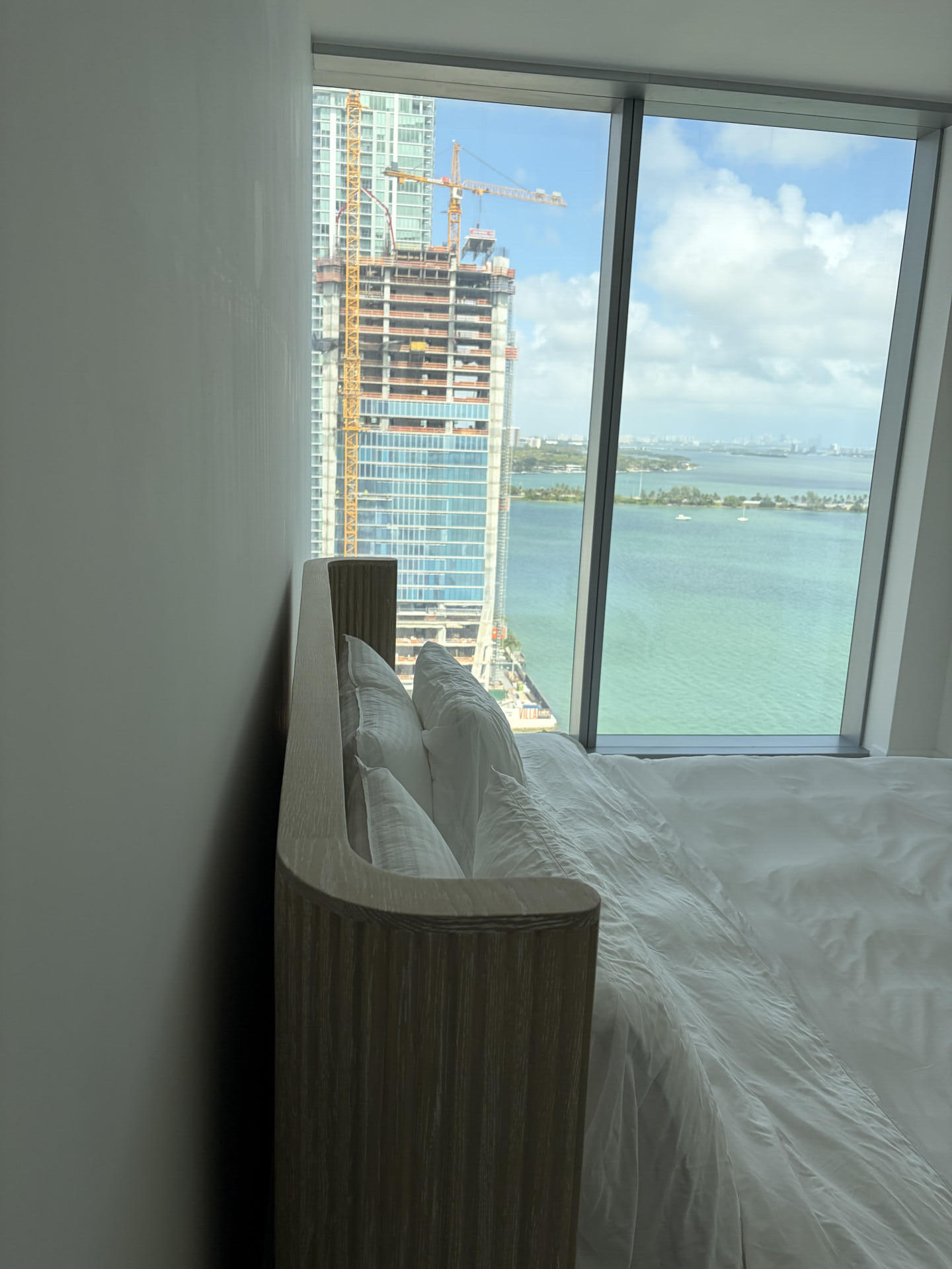 700 Edgewater - Residential