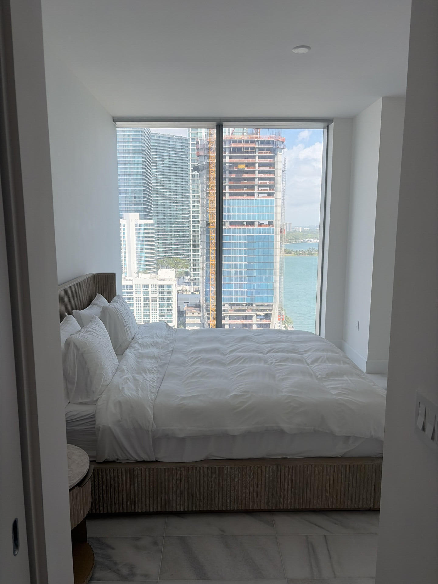 700 Edgewater - Residential