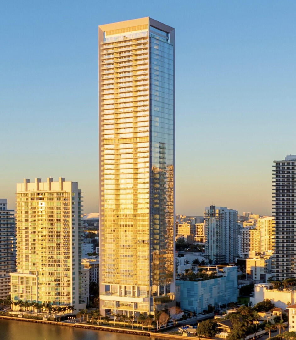 700 Edgewater - Residential