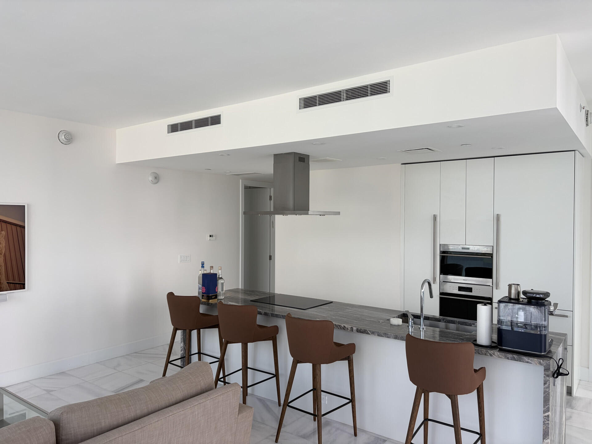 700 Edgewater - Residential