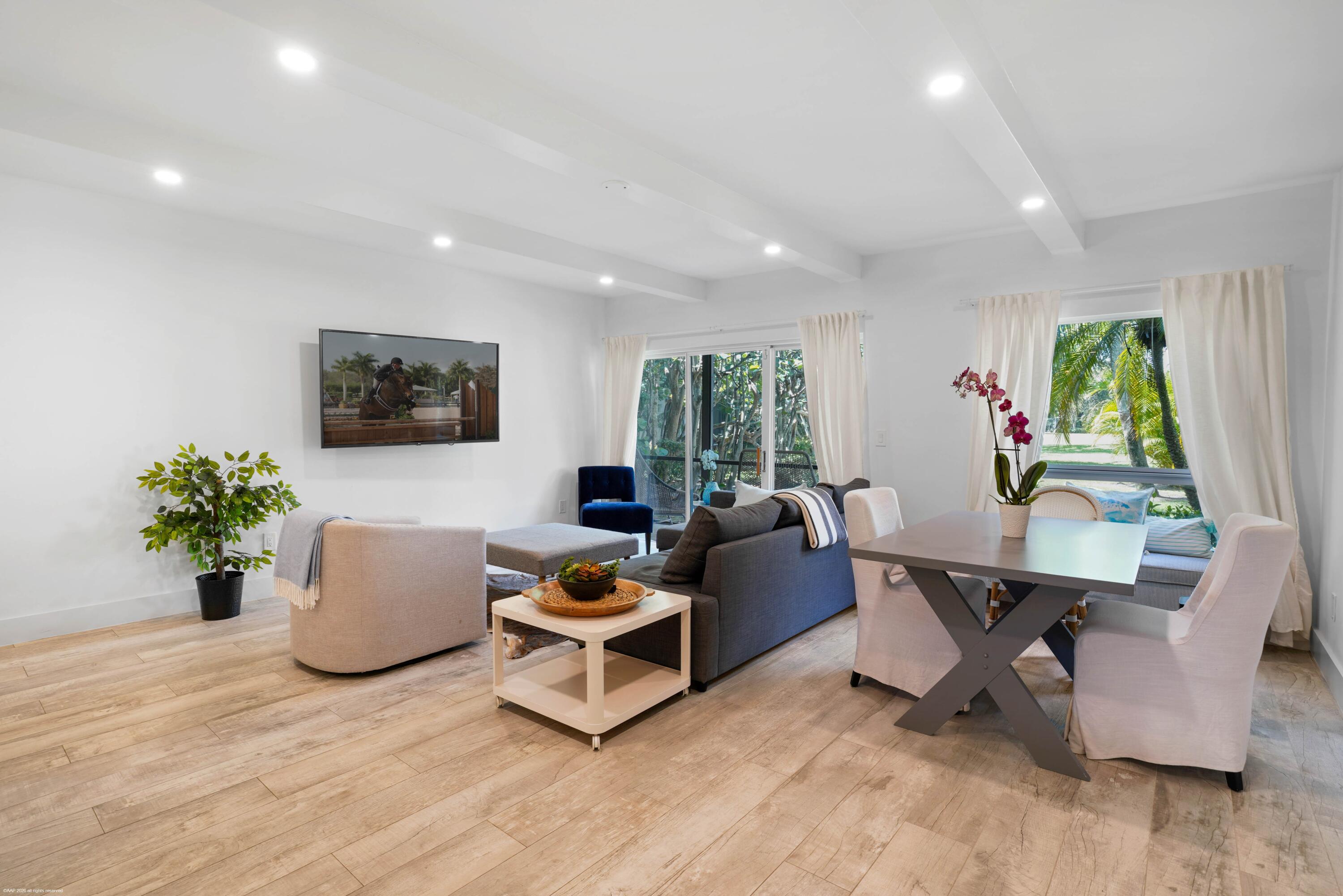 BAGATTELLE CONDO - Residential Lease