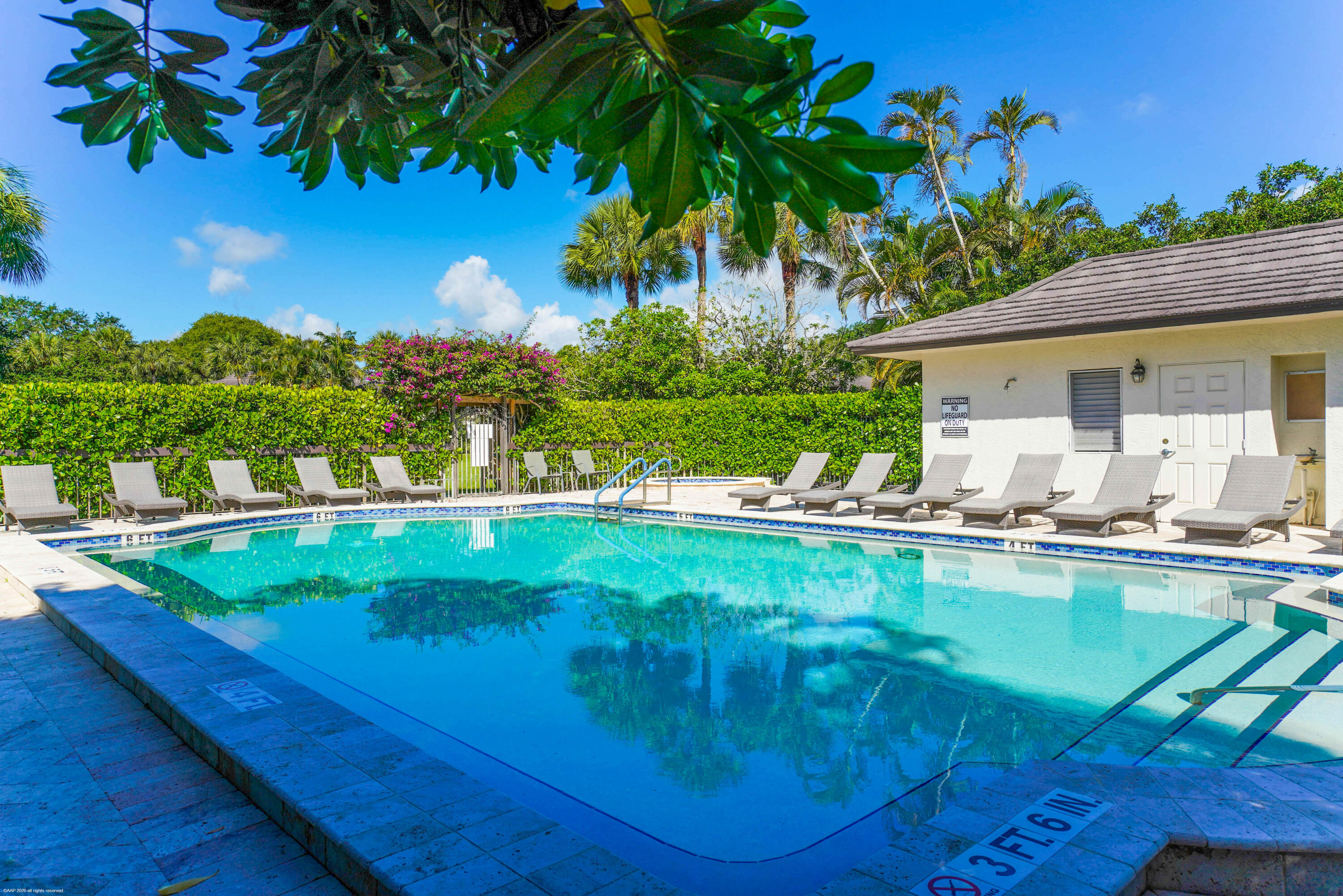 BAGATTELLE CONDO - Residential Lease