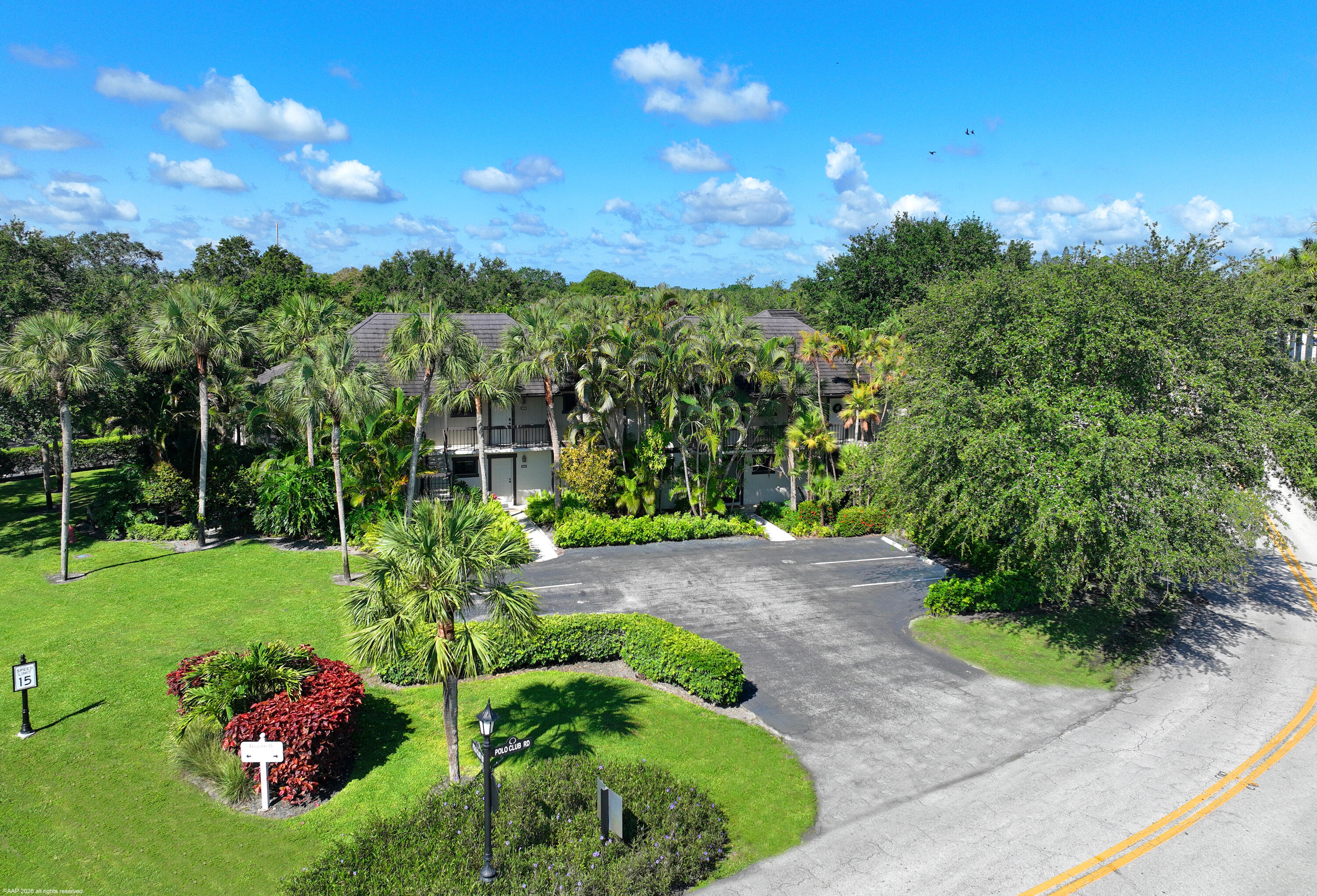 BAGATTELLE CONDO - Residential Lease