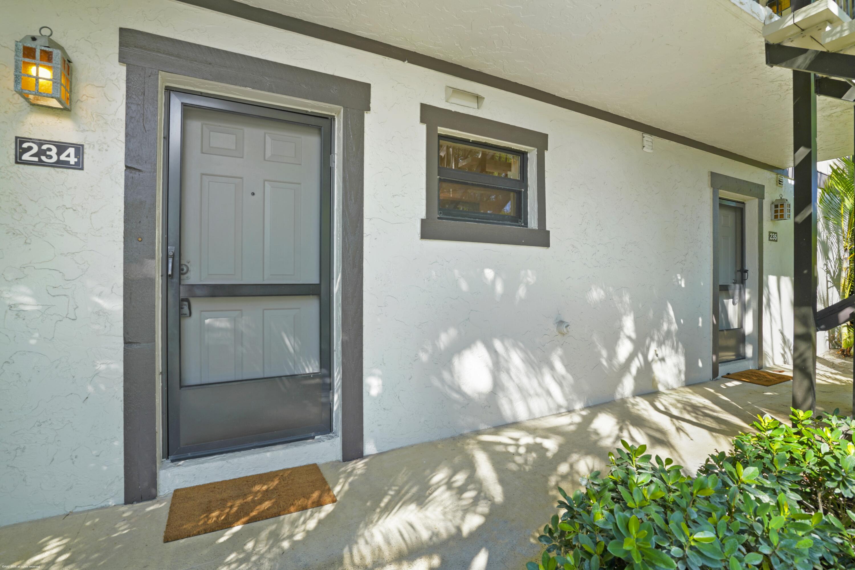 BAGATTELLE CONDO - Residential Lease