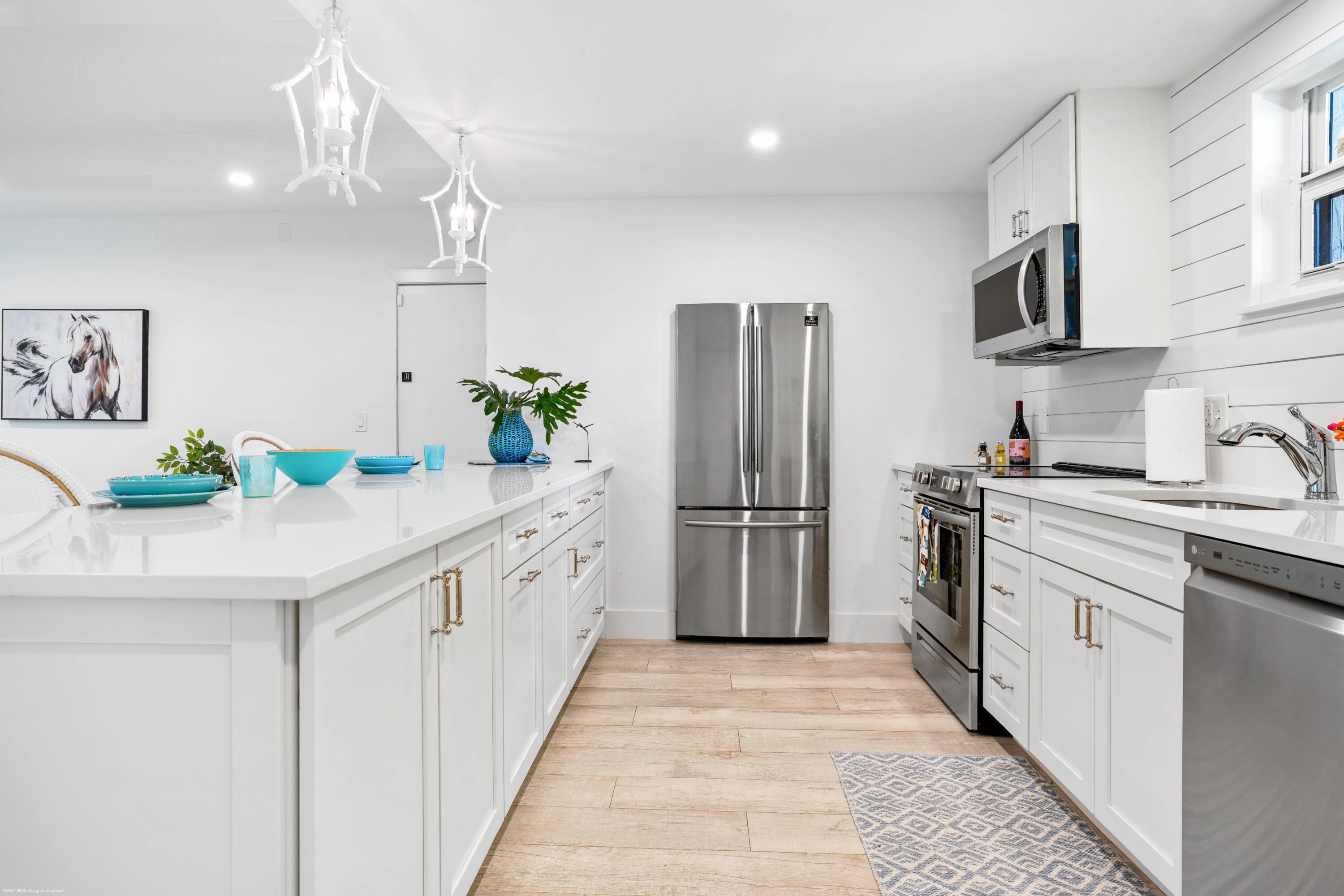 BAGATTELLE CONDO - Residential Lease