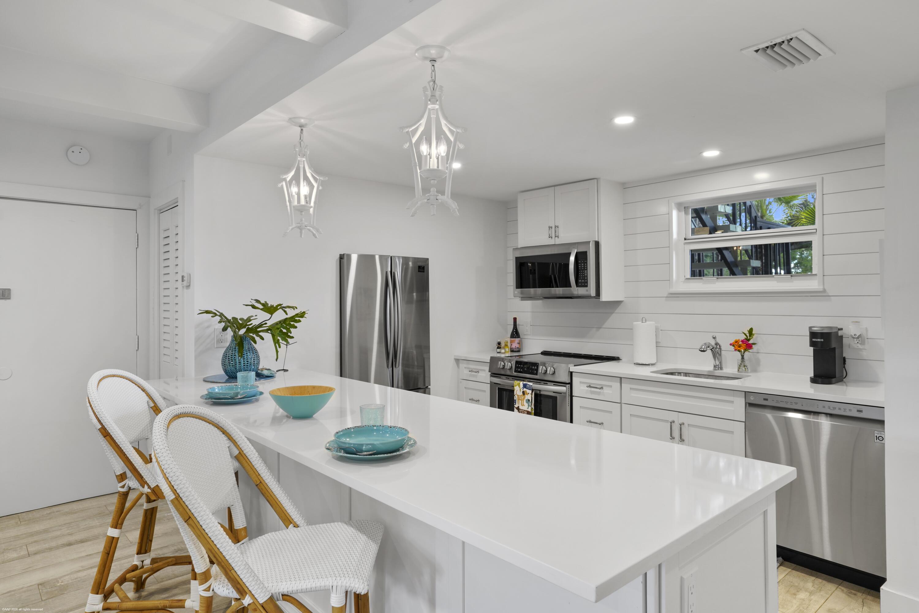 BAGATTELLE CONDO - Residential Lease