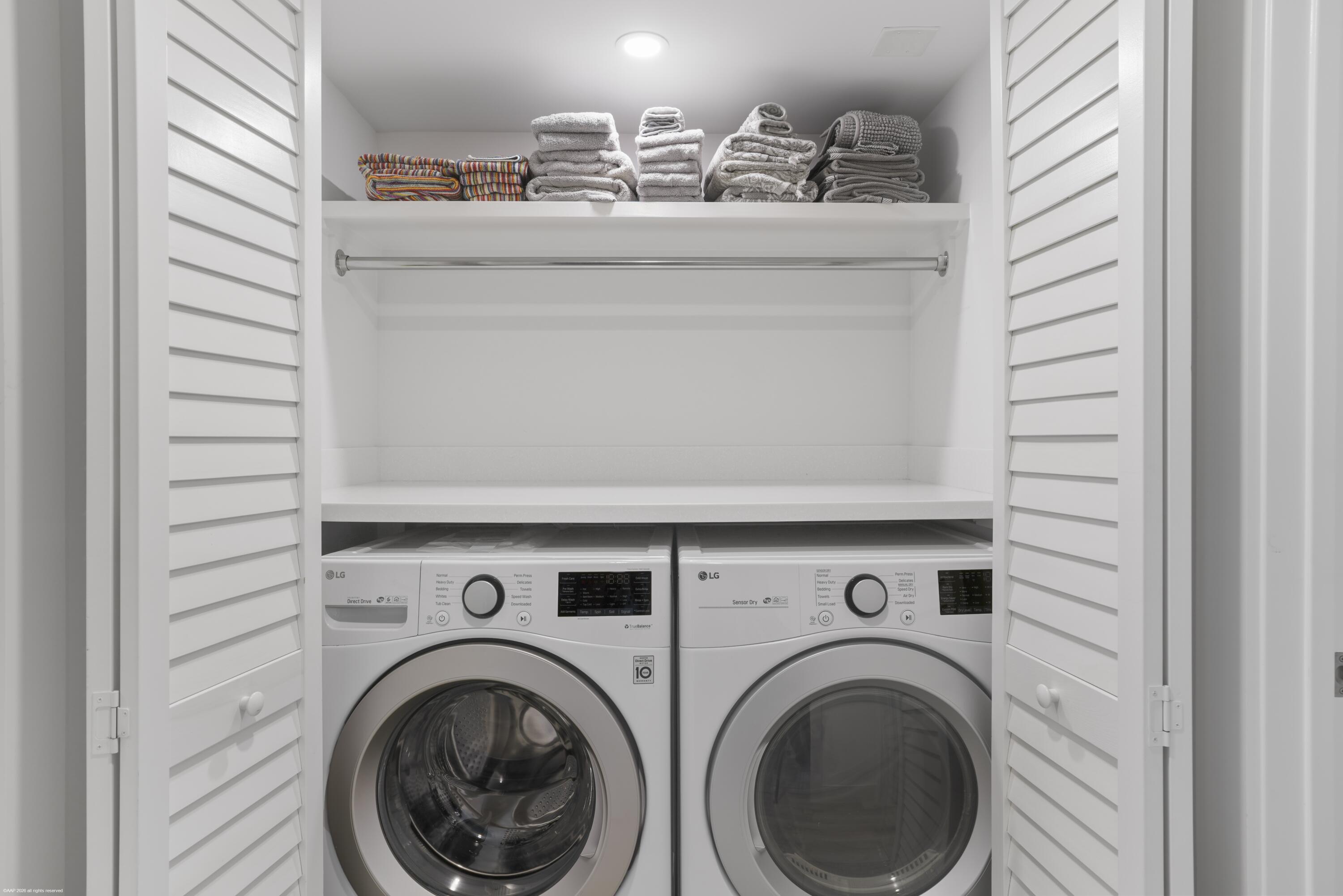 BAGATTELLE CONDO - Residential Lease