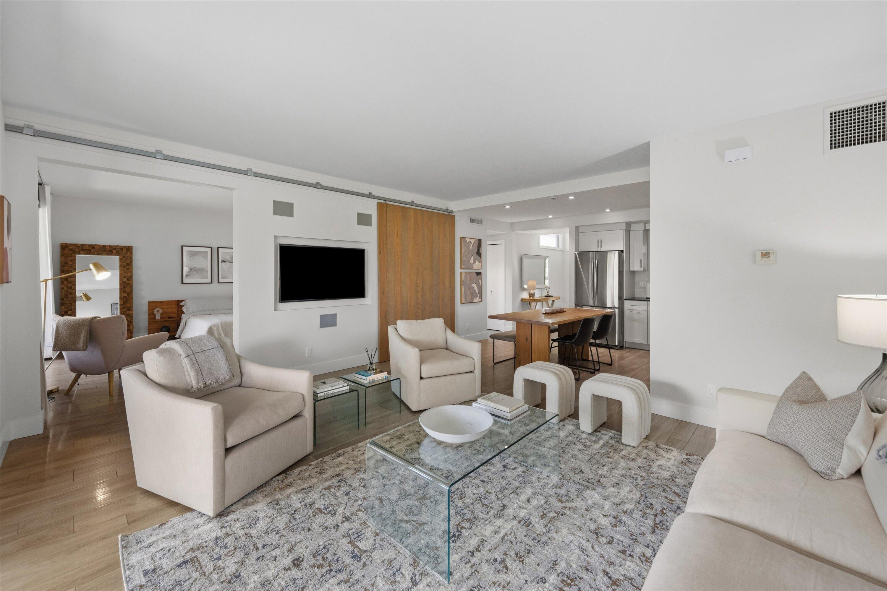 PEBBLEWOOD CONDO - Residential Lease