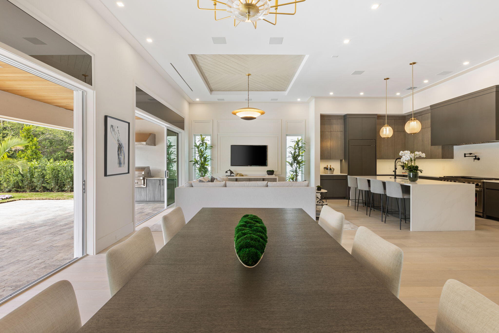 BLUE CYPRESS REPL AT PALM BEACH POLO & COUNTRY CLU - Residential