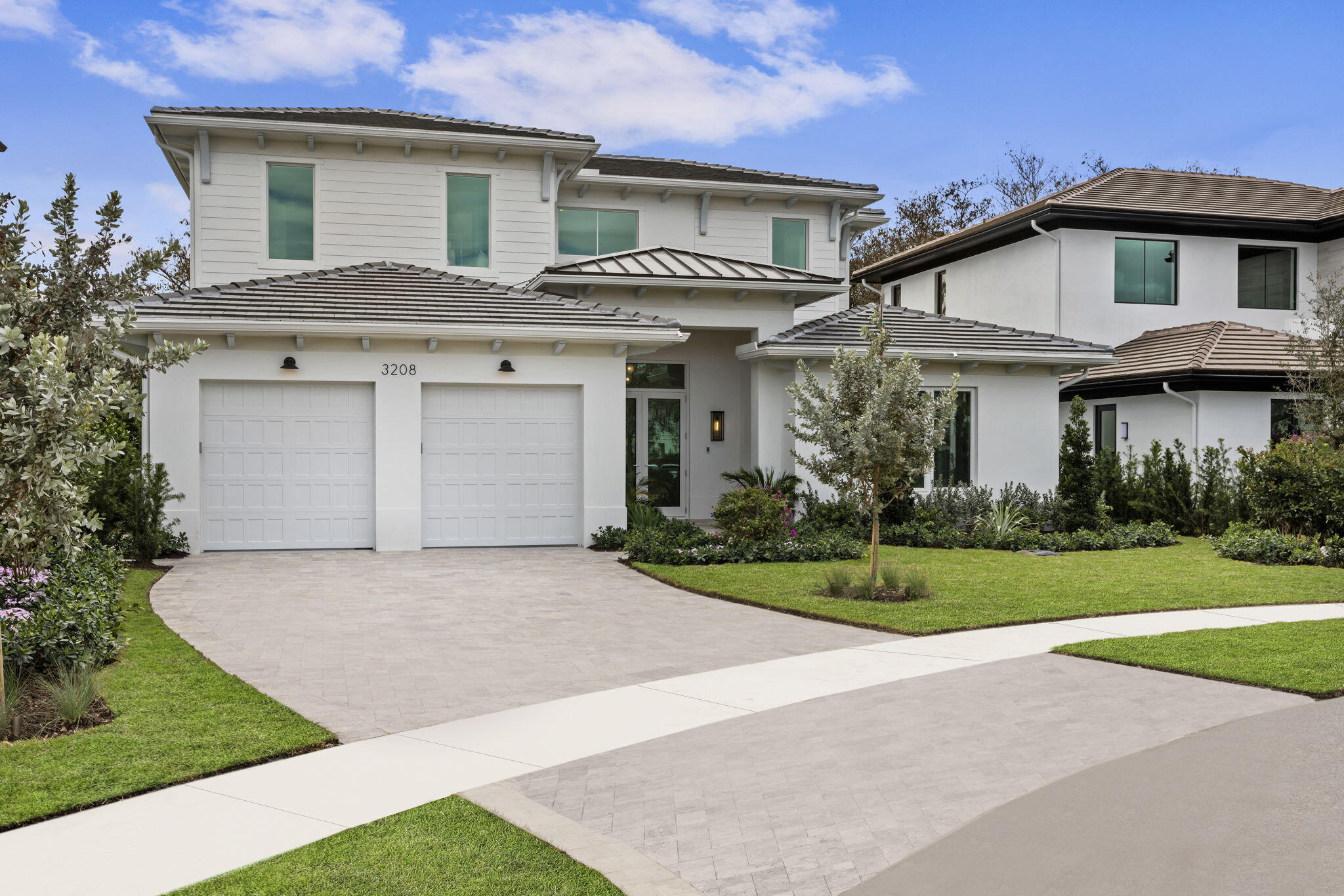 BLUE CYPRESS REPL AT PALM BEACH POLO & COUNTRY CLU - Residential
