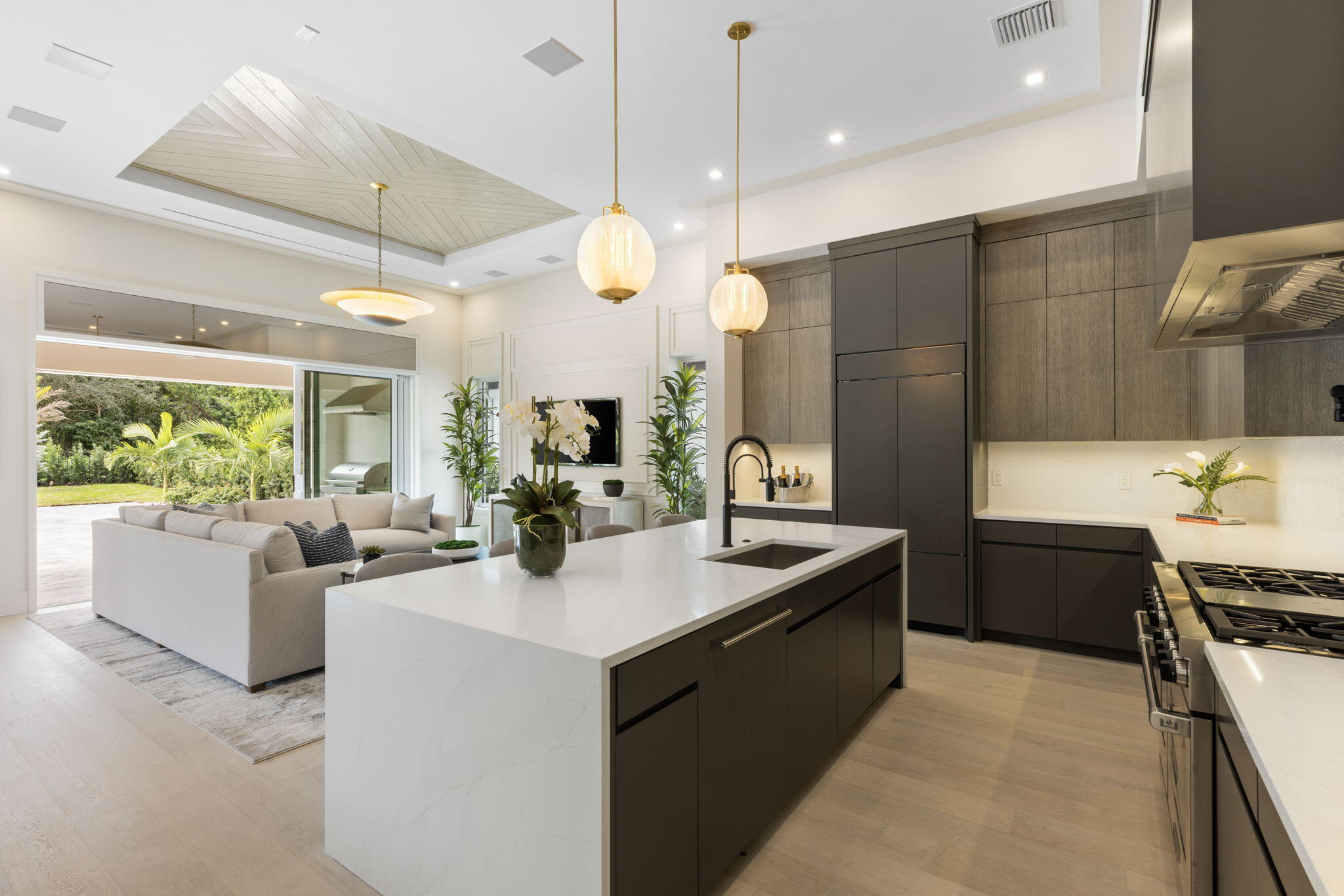 BLUE CYPRESS REPL AT PALM BEACH POLO & COUNTRY CLU - Residential