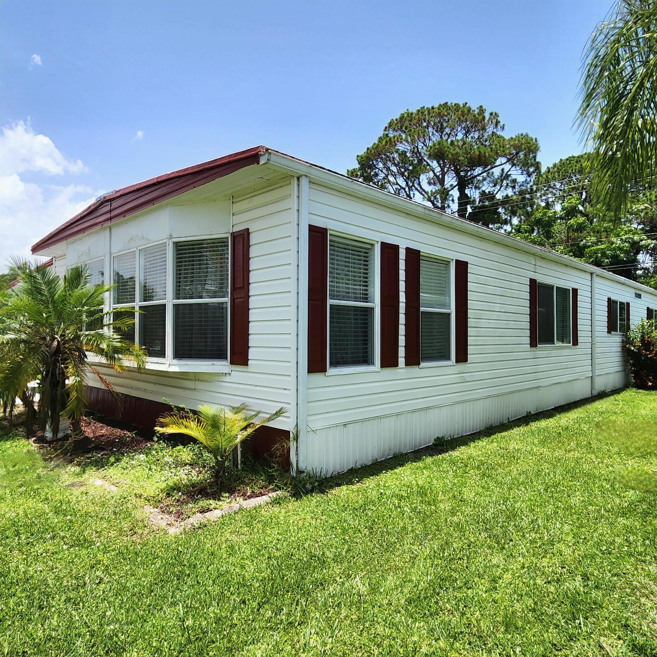 Spanish Lakes Riverfront - Residential
