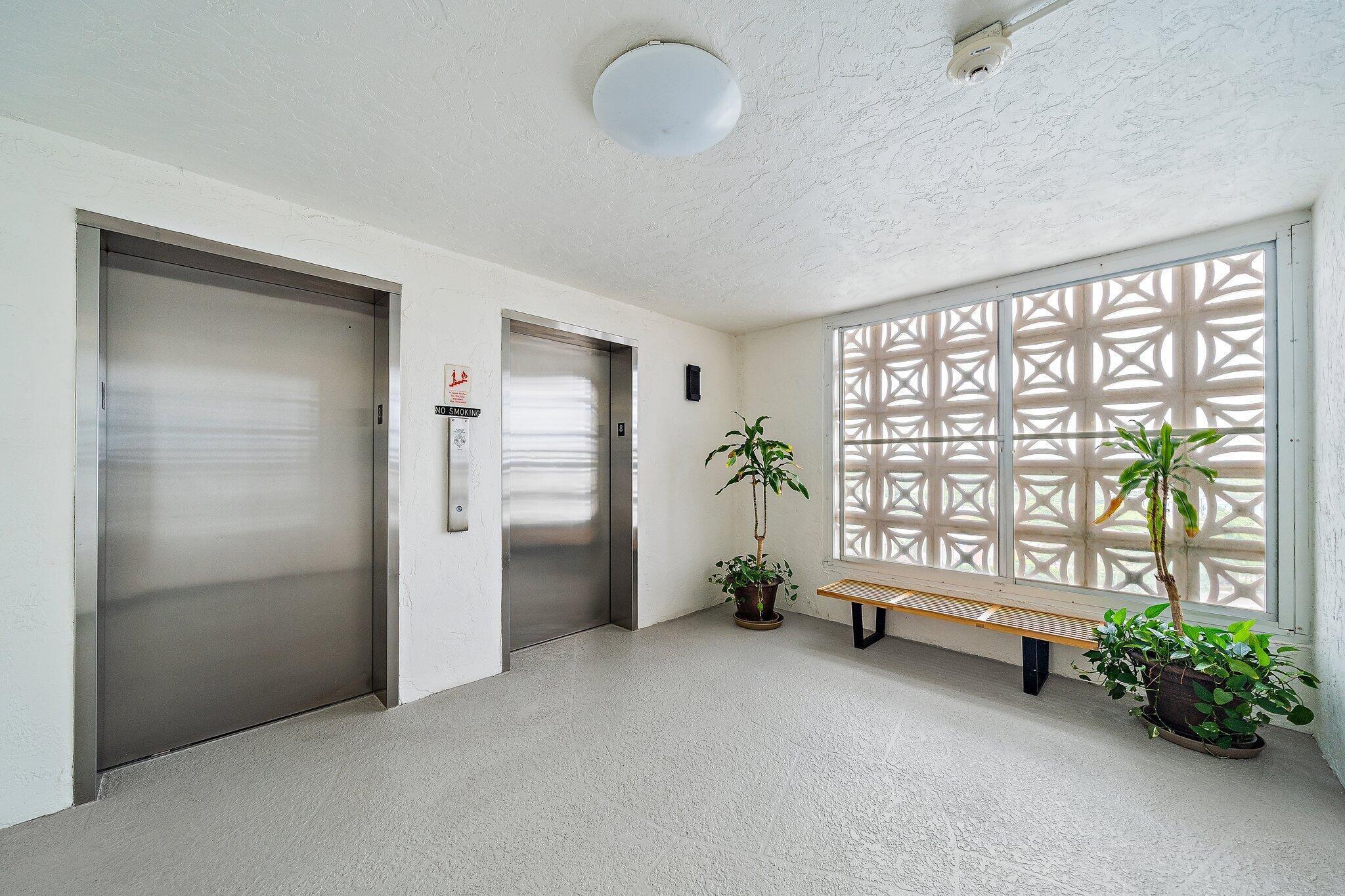 LAKE HARBOUR TOWERS CONDO - Residential Lease