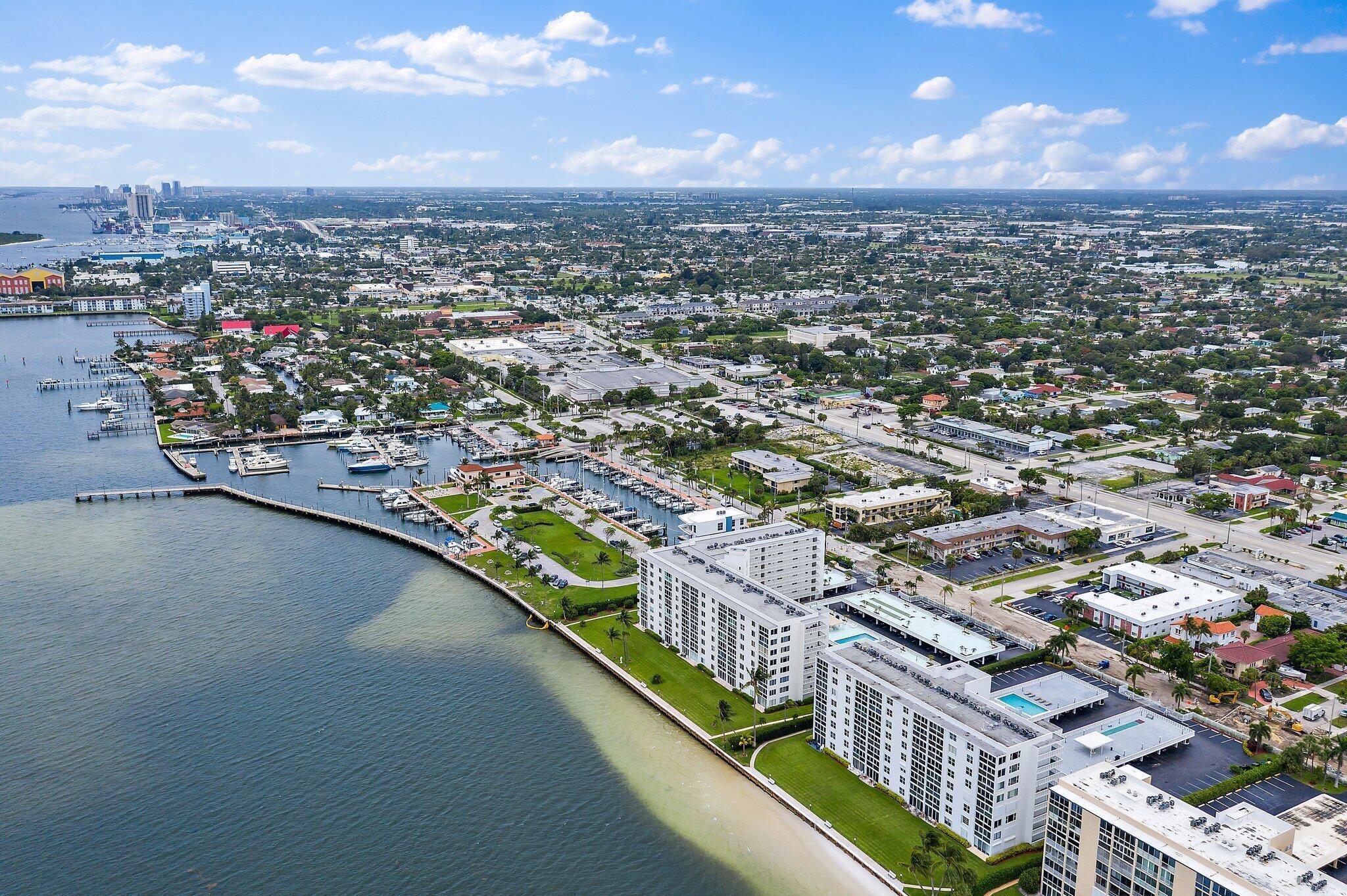 LAKE HARBOUR TOWERS CONDO - Residential Lease