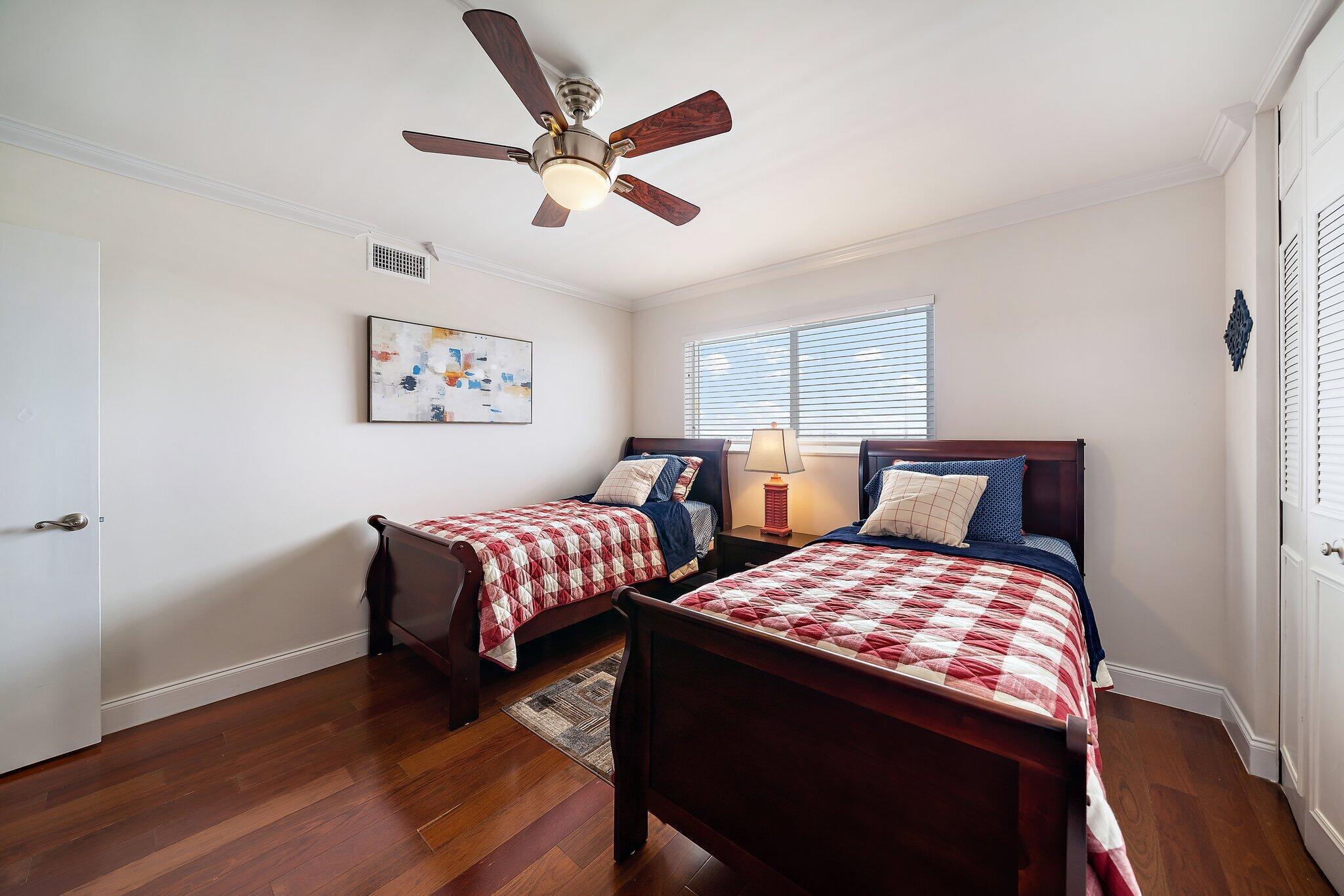 LAKE HARBOUR TOWERS CONDO - Residential Lease