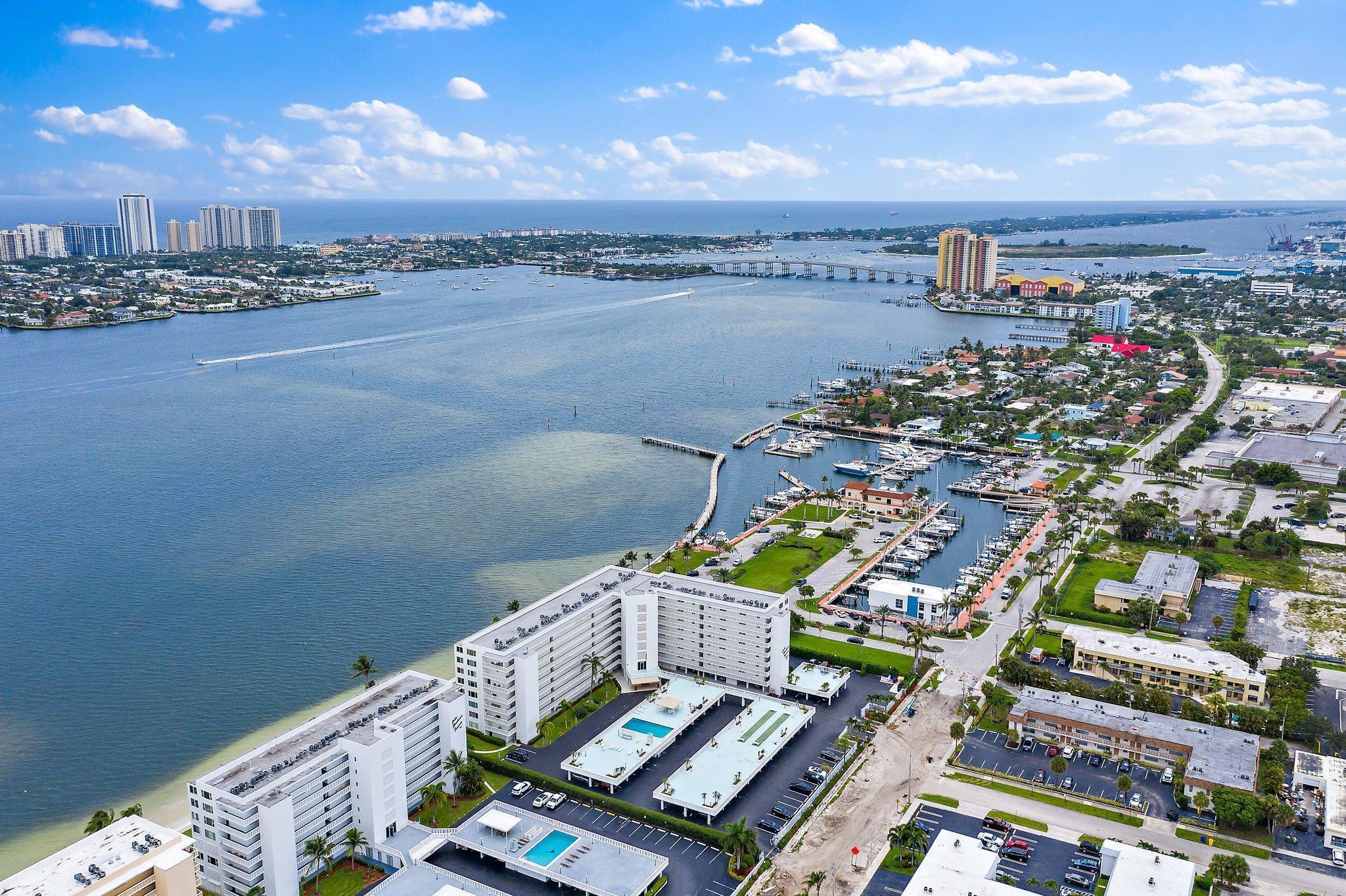 LAKE HARBOUR TOWERS CONDO - Residential Lease