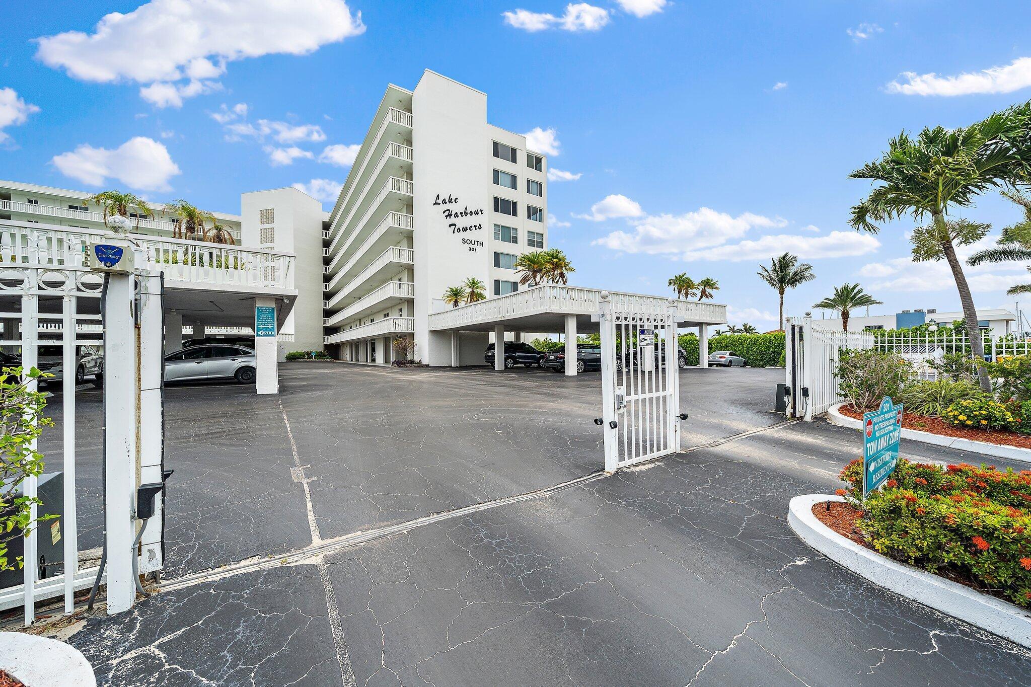 LAKE HARBOUR TOWERS CONDO - Residential Lease