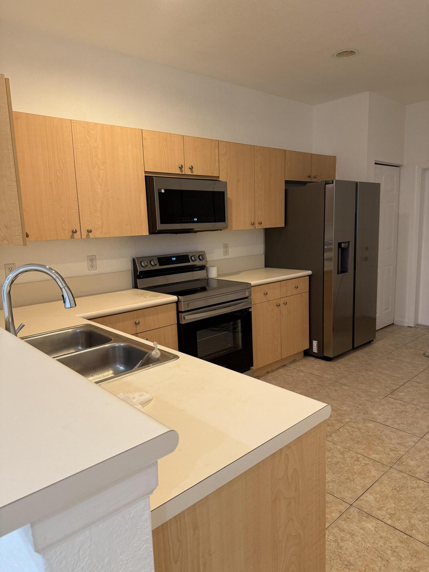 SECTOR 8 9 & 10 PLAT(BLKS - Residential Lease