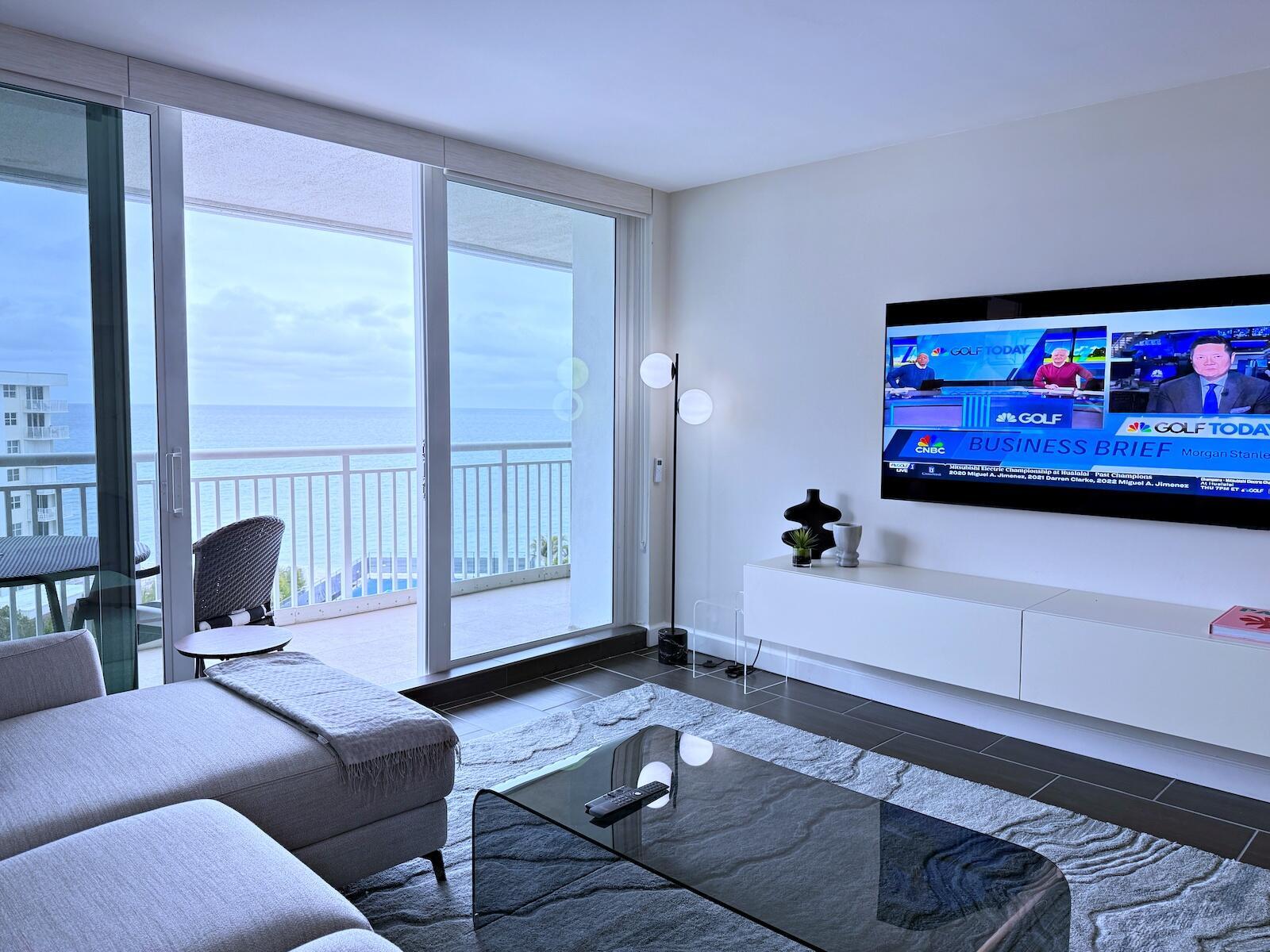 BARCLAY CONDO - Residential Lease