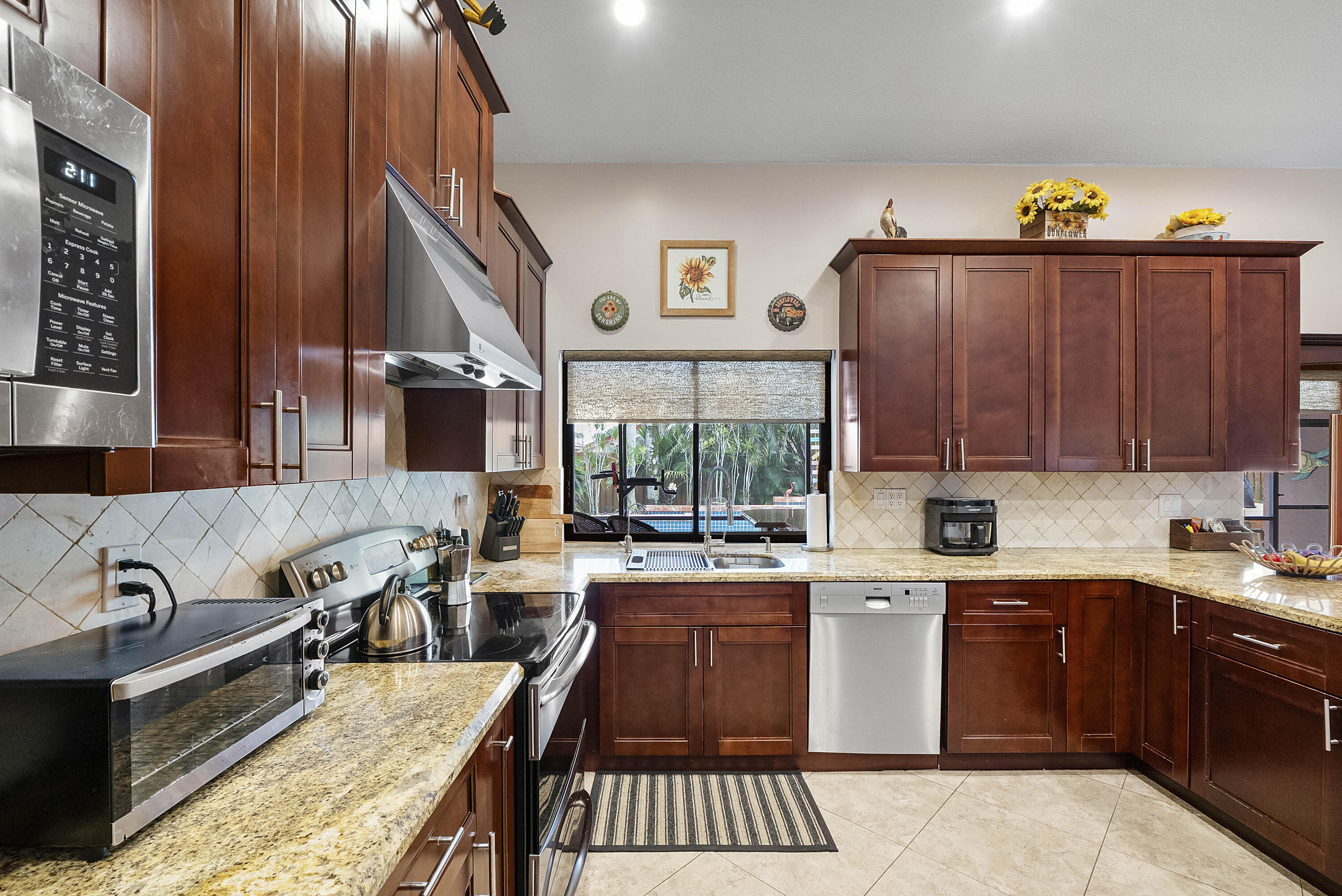 CYPRESS GLEN - Residential