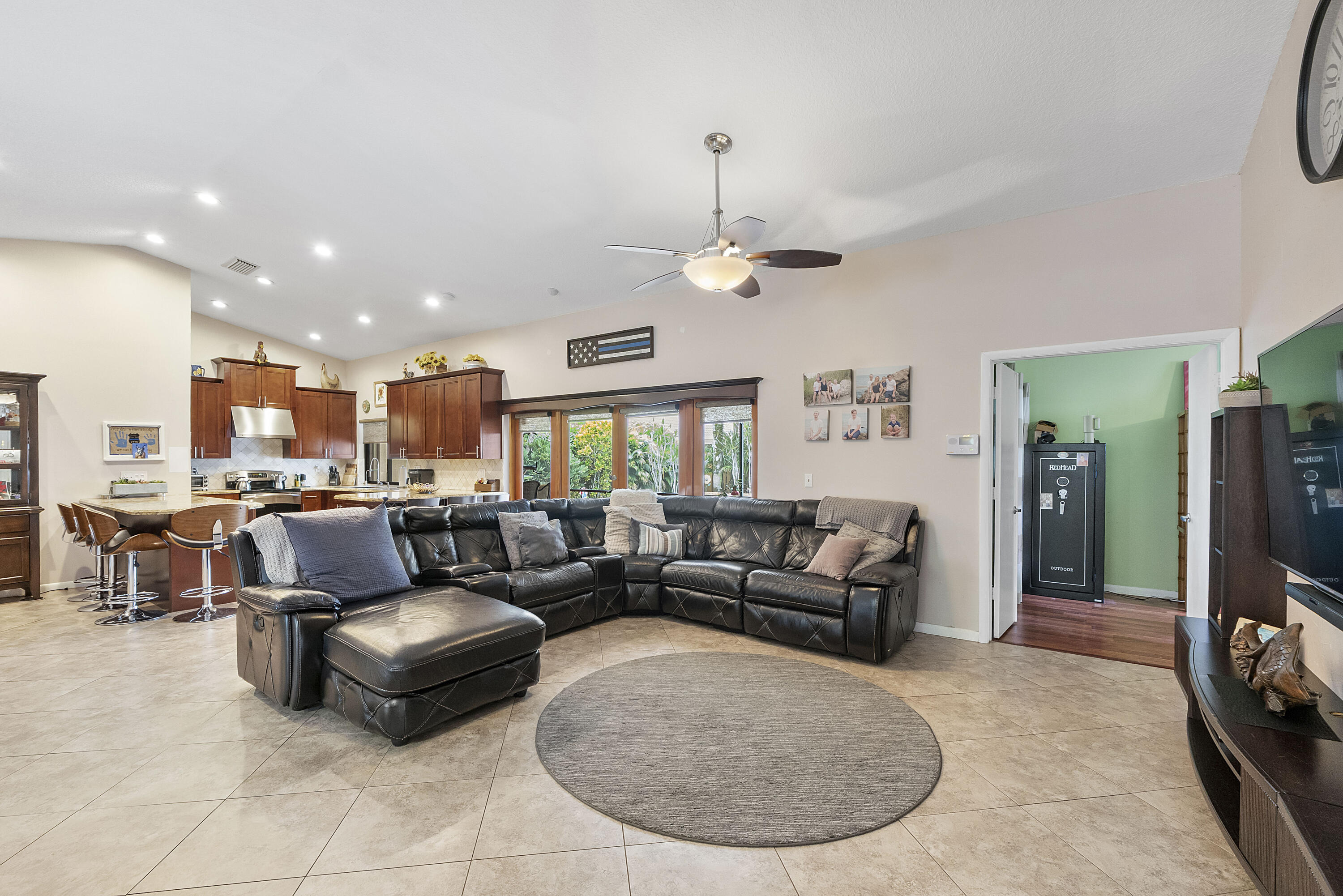 CYPRESS GLEN - Residential