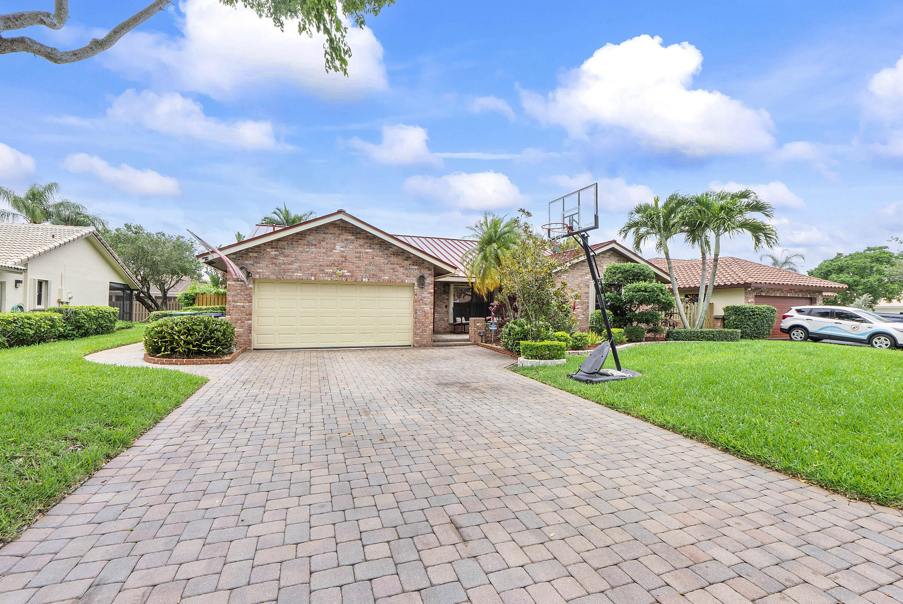 CYPRESS GLEN - Residential
