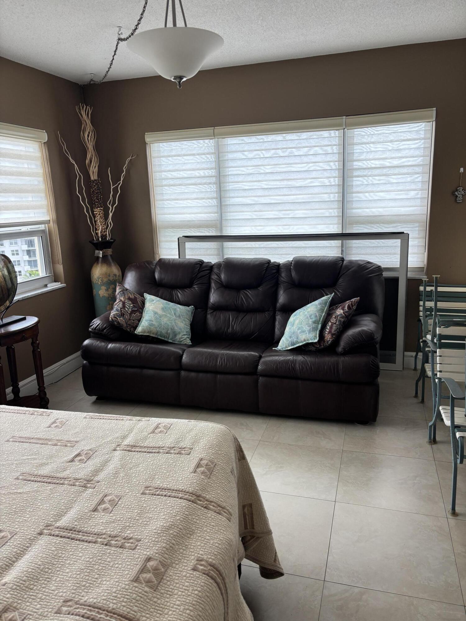 STARLIGHT TOWERS CONDO - Residential Lease