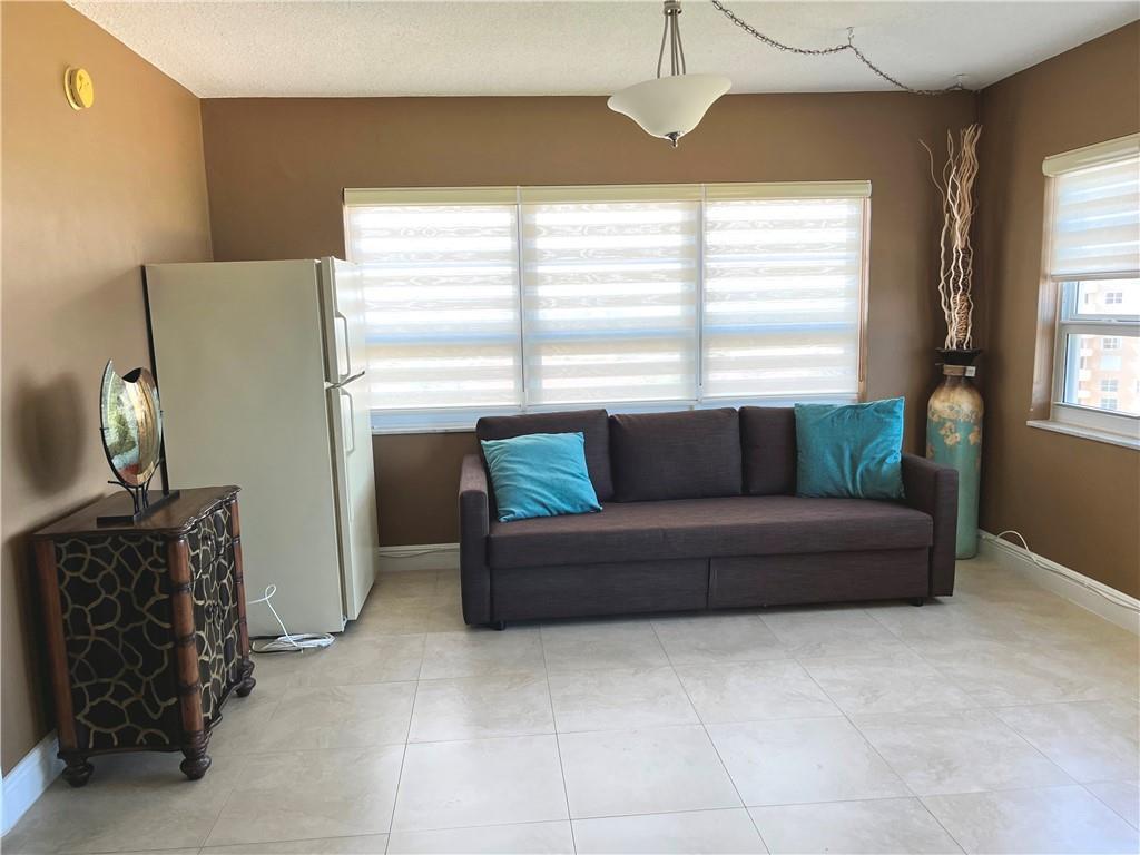 STARLIGHT TOWERS CONDO - Residential Lease