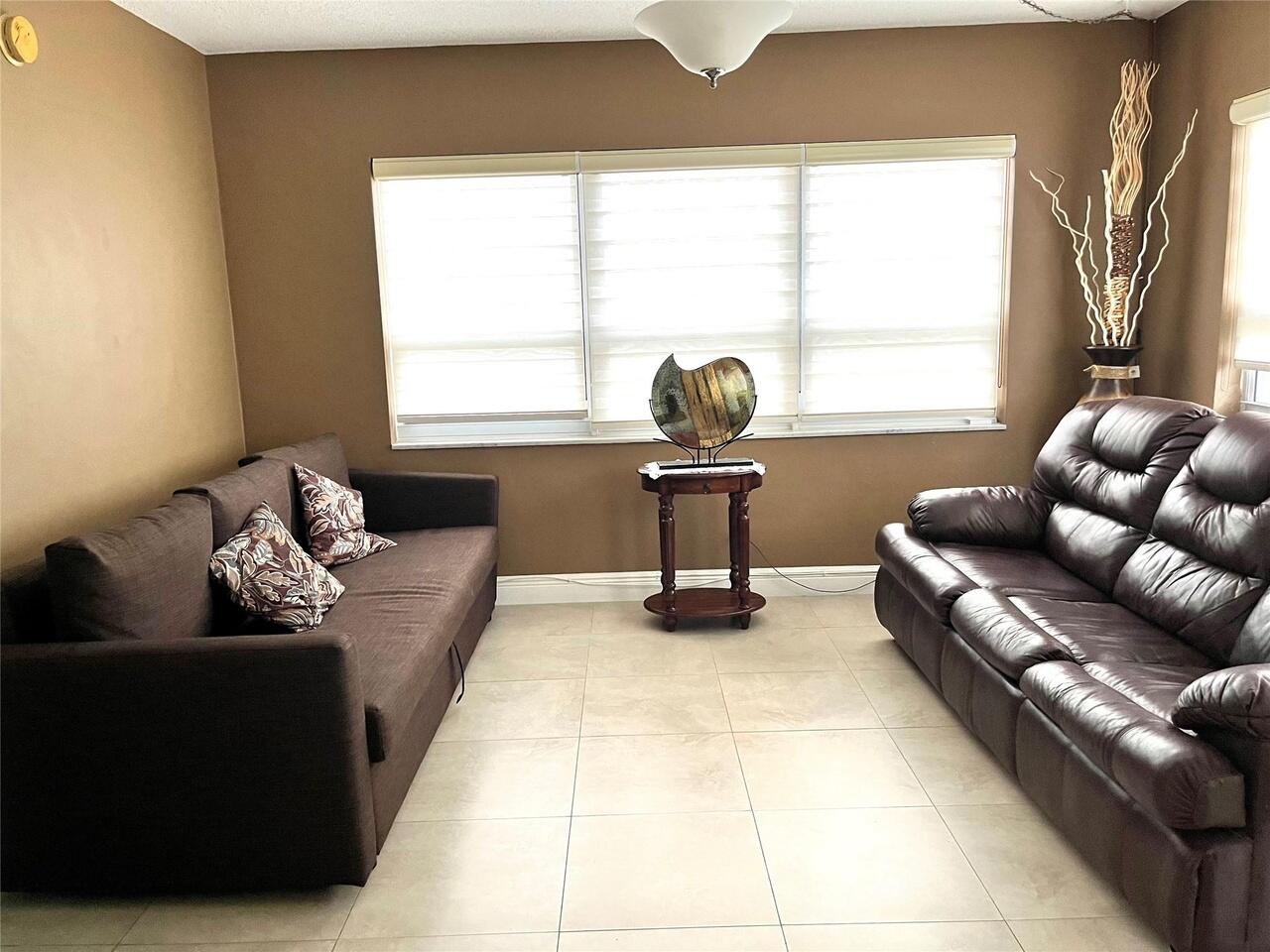 STARLIGHT TOWERS CONDO - Residential Lease