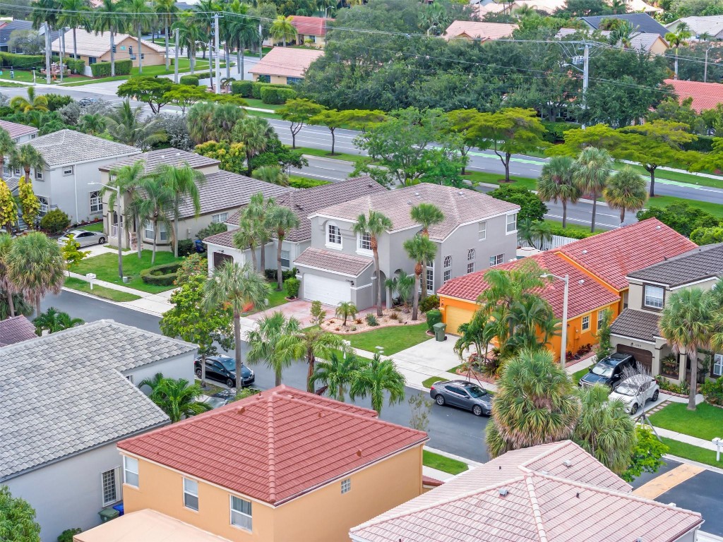 TOWNGATE - Residential