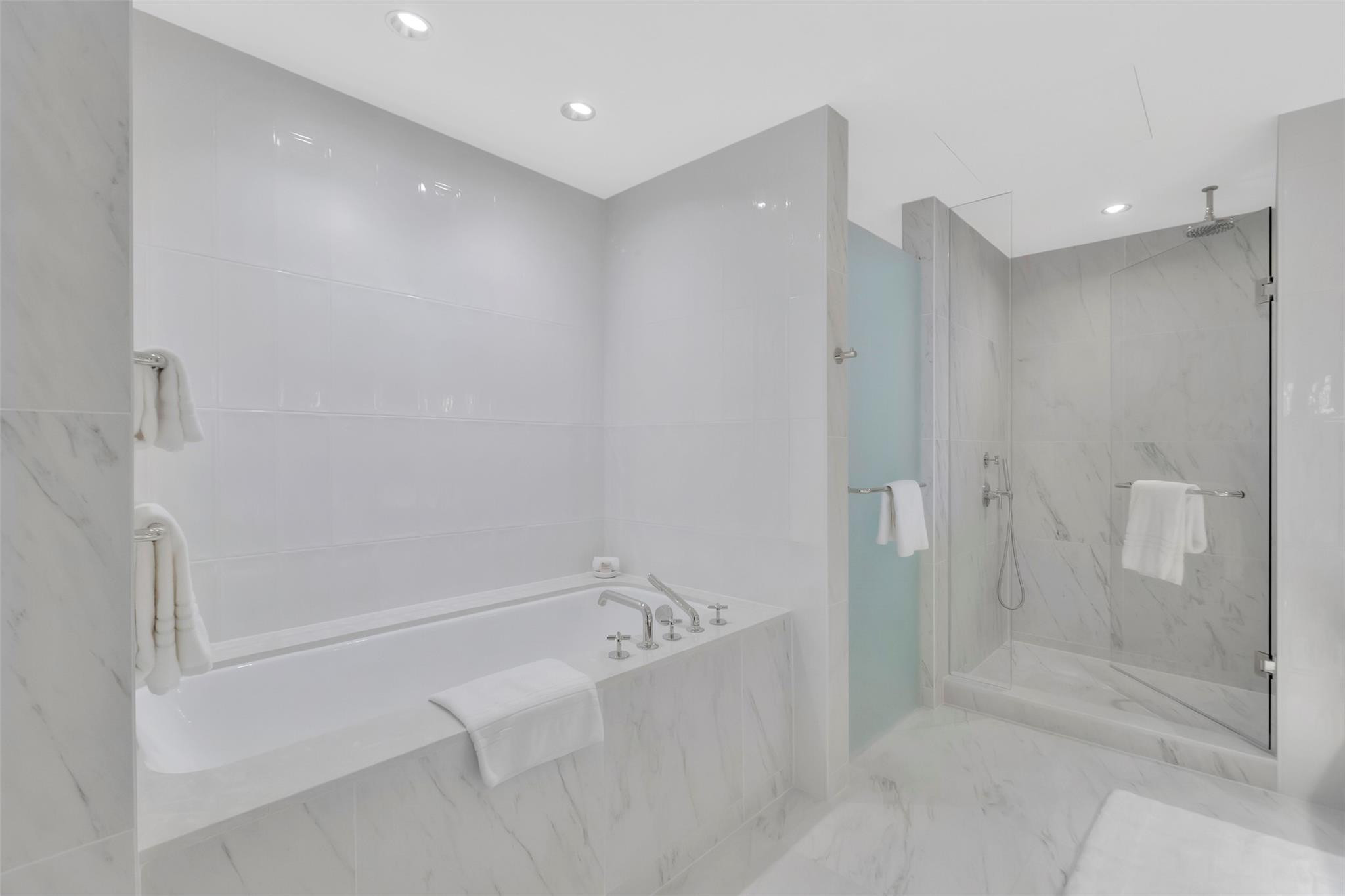 Four Seasons - Residential