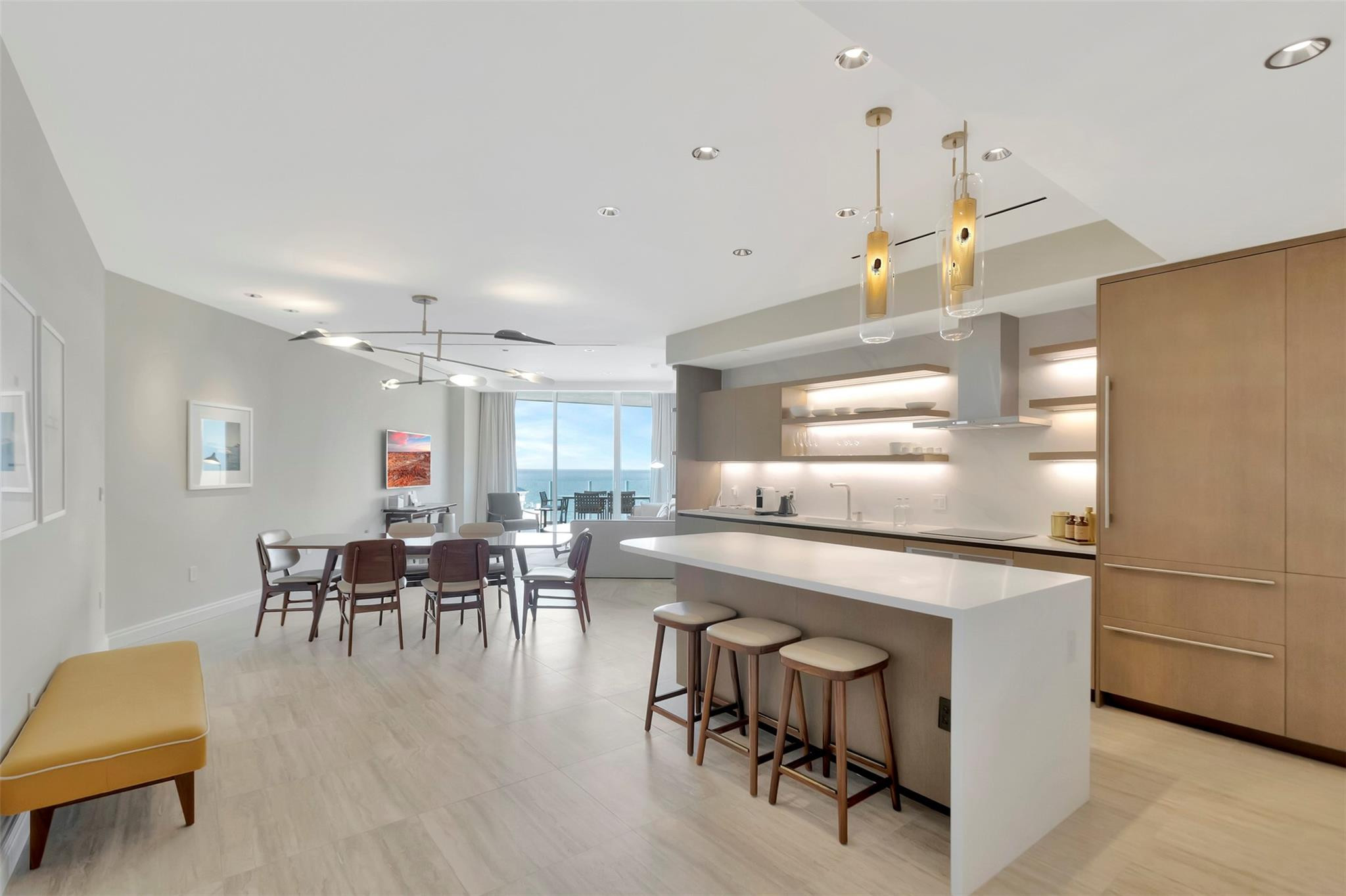 Four Seasons - Residential
