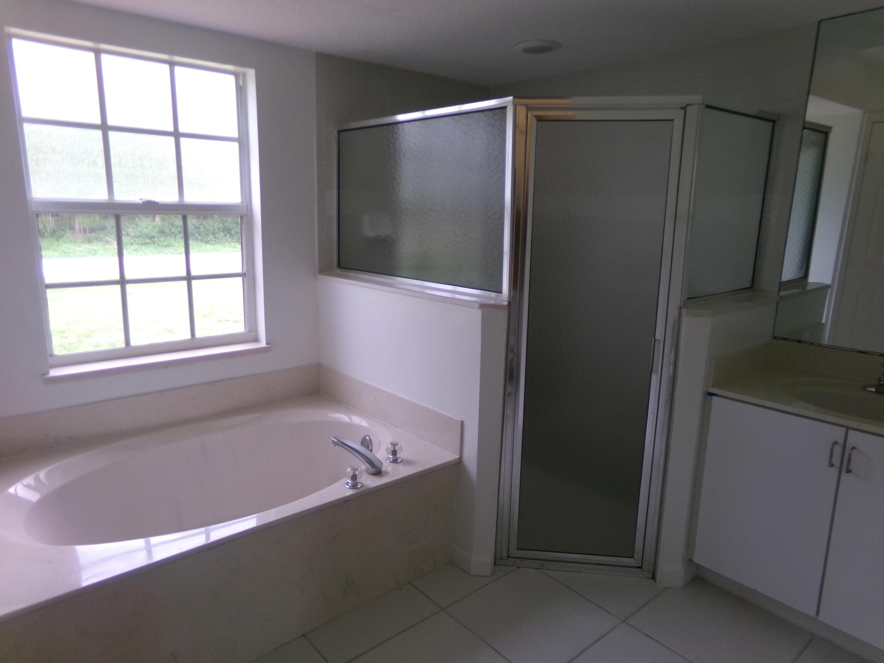 Port St Lucie Section 41 - Residential Lease